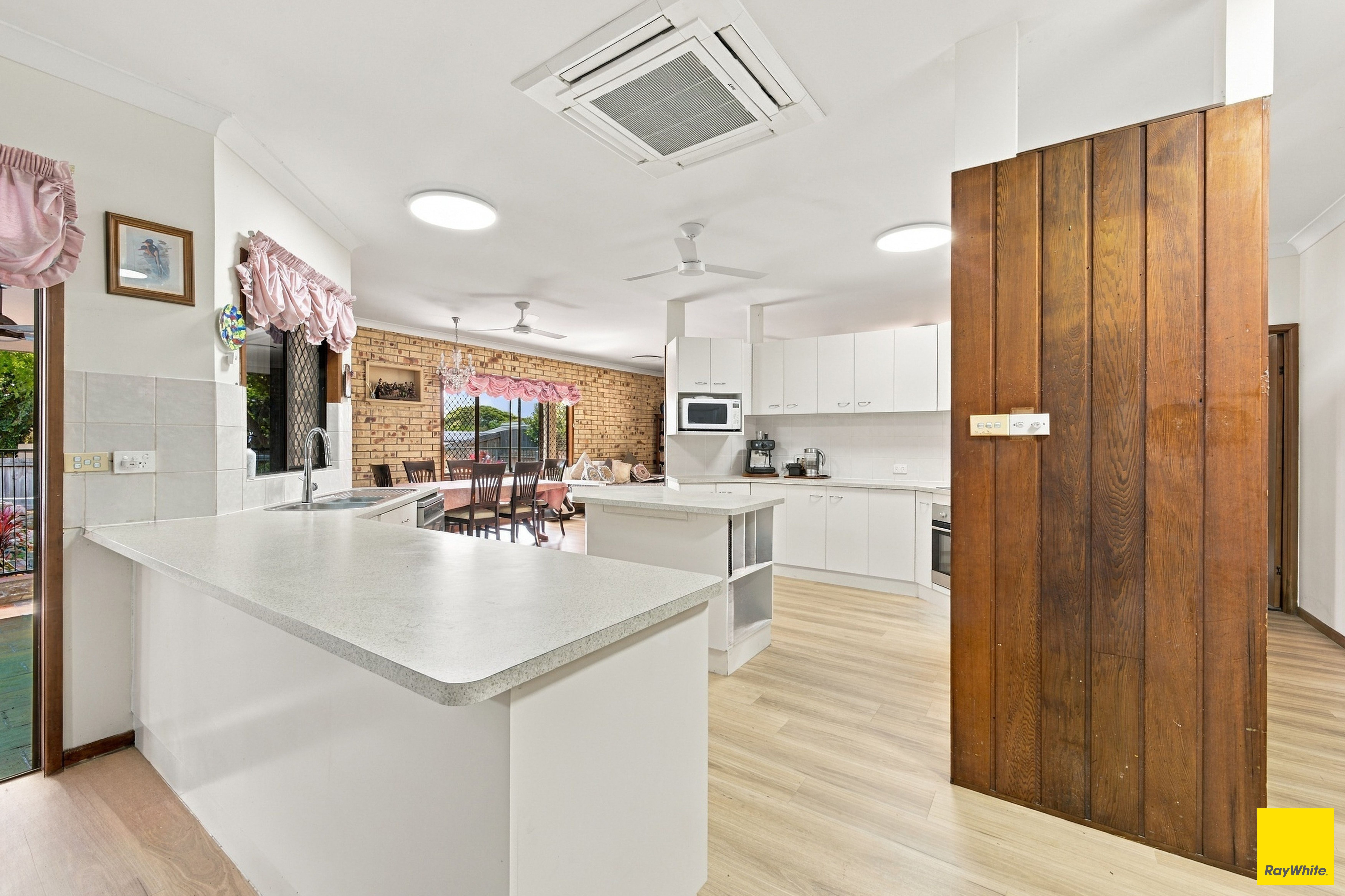 12 Tuffley Close — photo 13 of 20