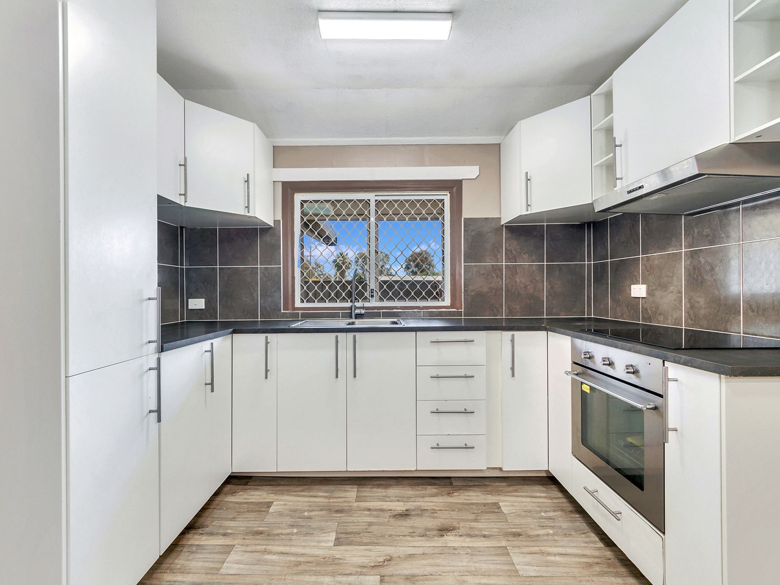 2379 Sandgate Road, Boondall, QLD 4034