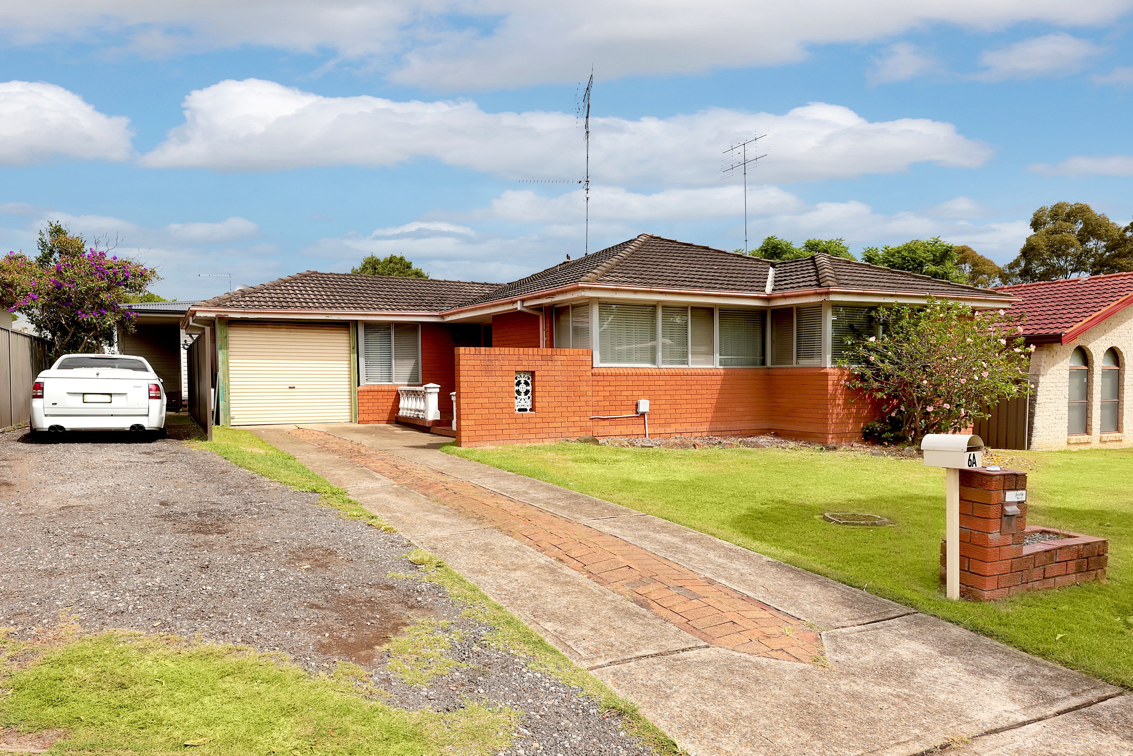 6 & 6A Trinity Drive, Cambridge Gardens, NSW 2747 Sold House Ray