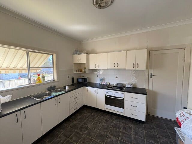 85 Bogan Street — photo 5 of 13