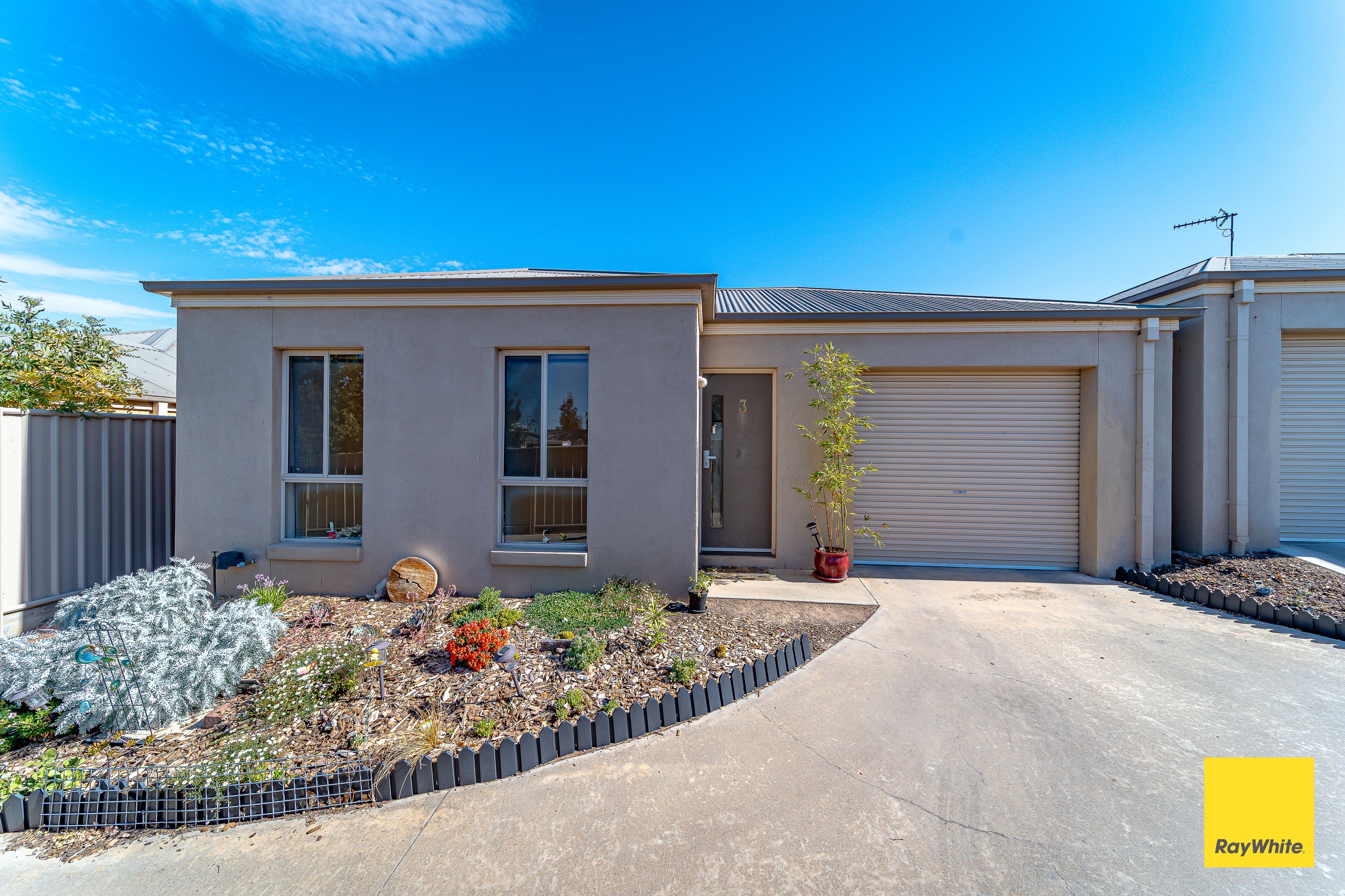 15 Nelson Street, California Gully VIC 3556