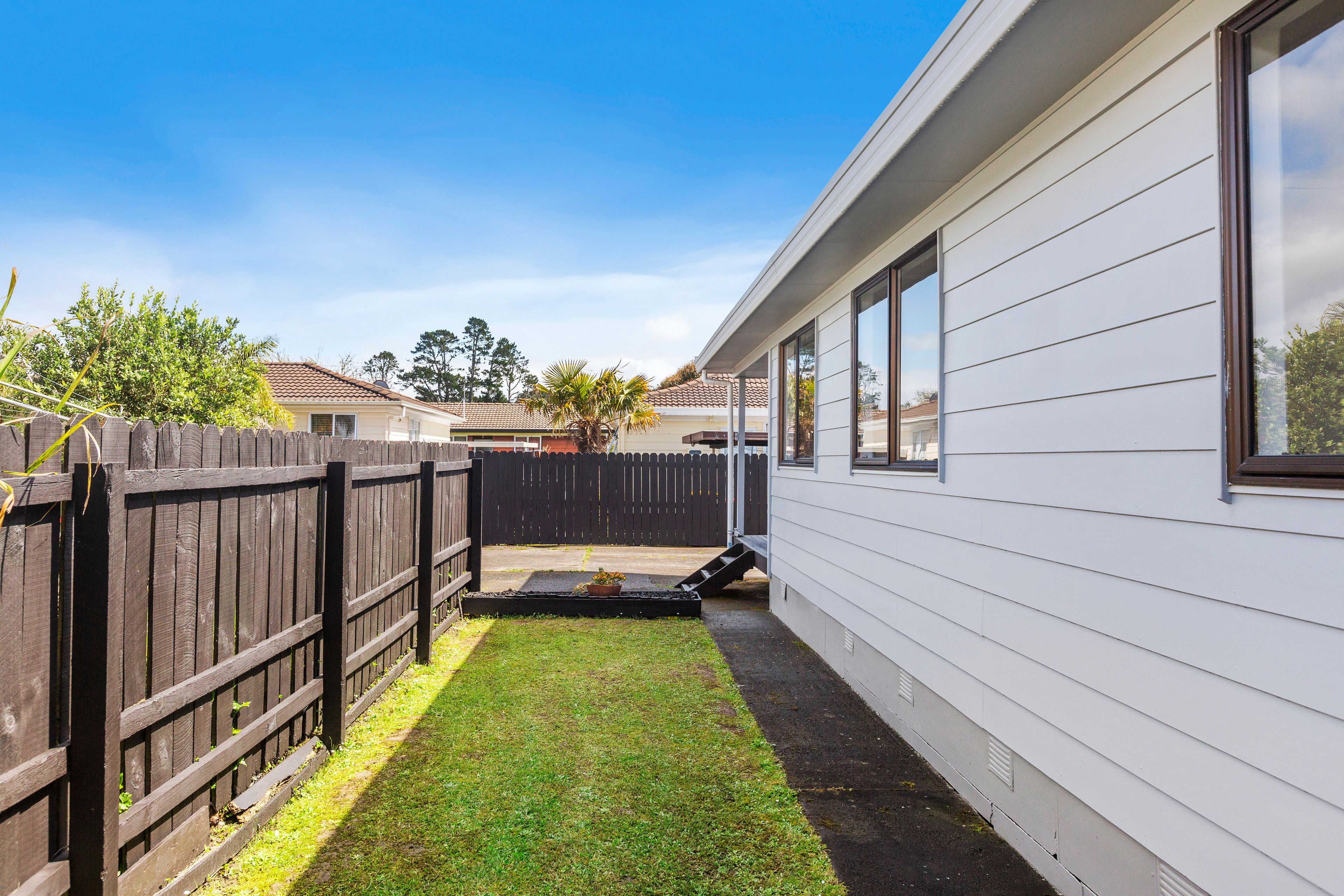 2/26 Karepo Crescent, Ranui, Waitakere City