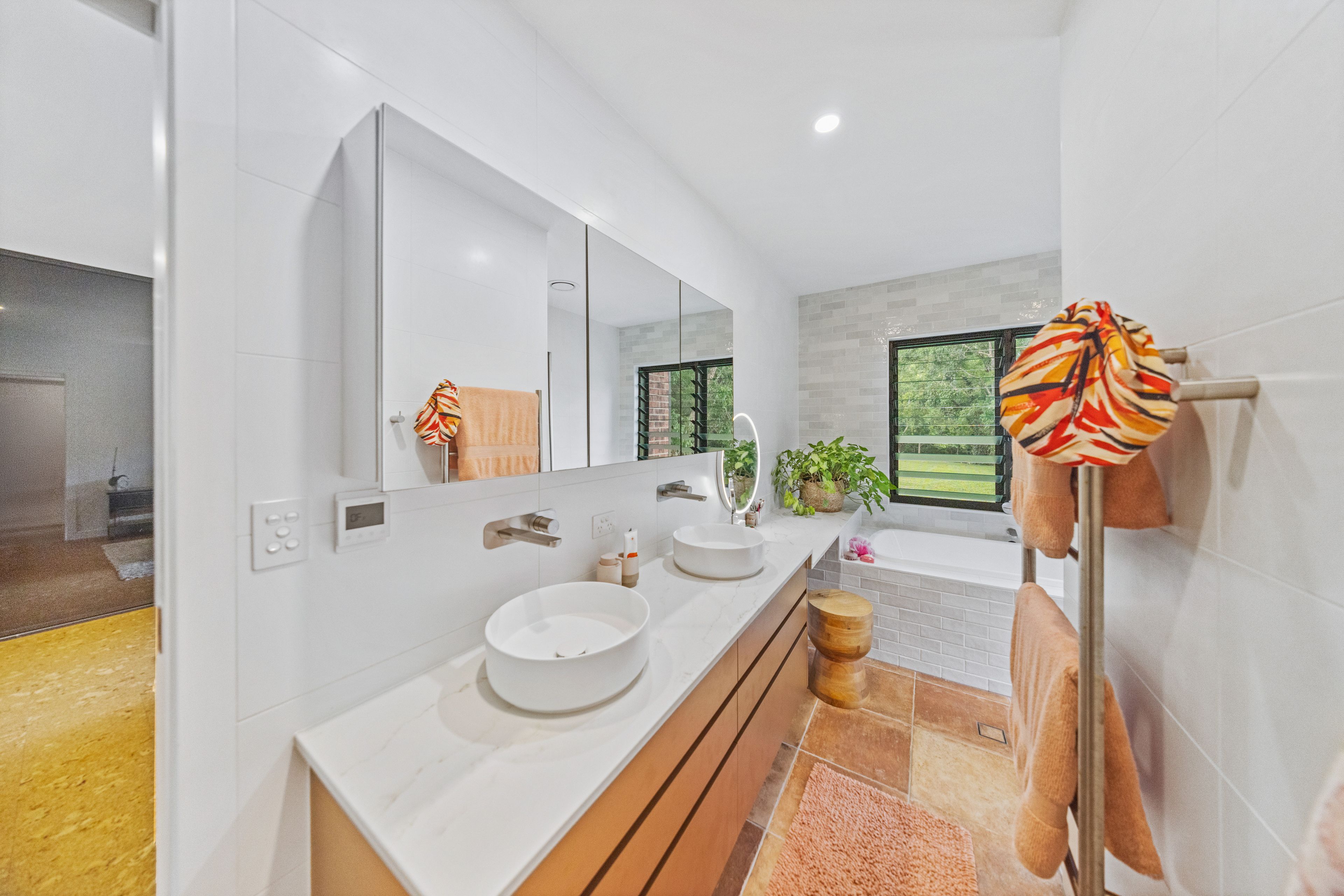 45 Mary Cairncross Avenue — photo 12 of 30