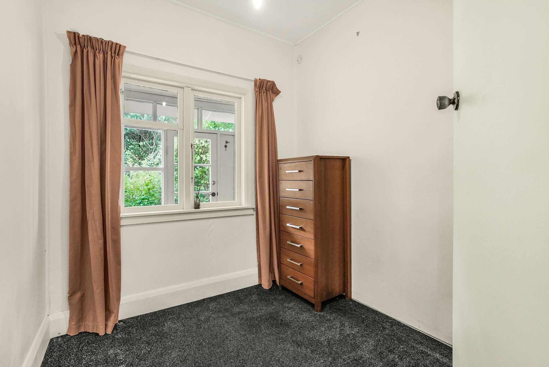 27 Totara Street photo 6