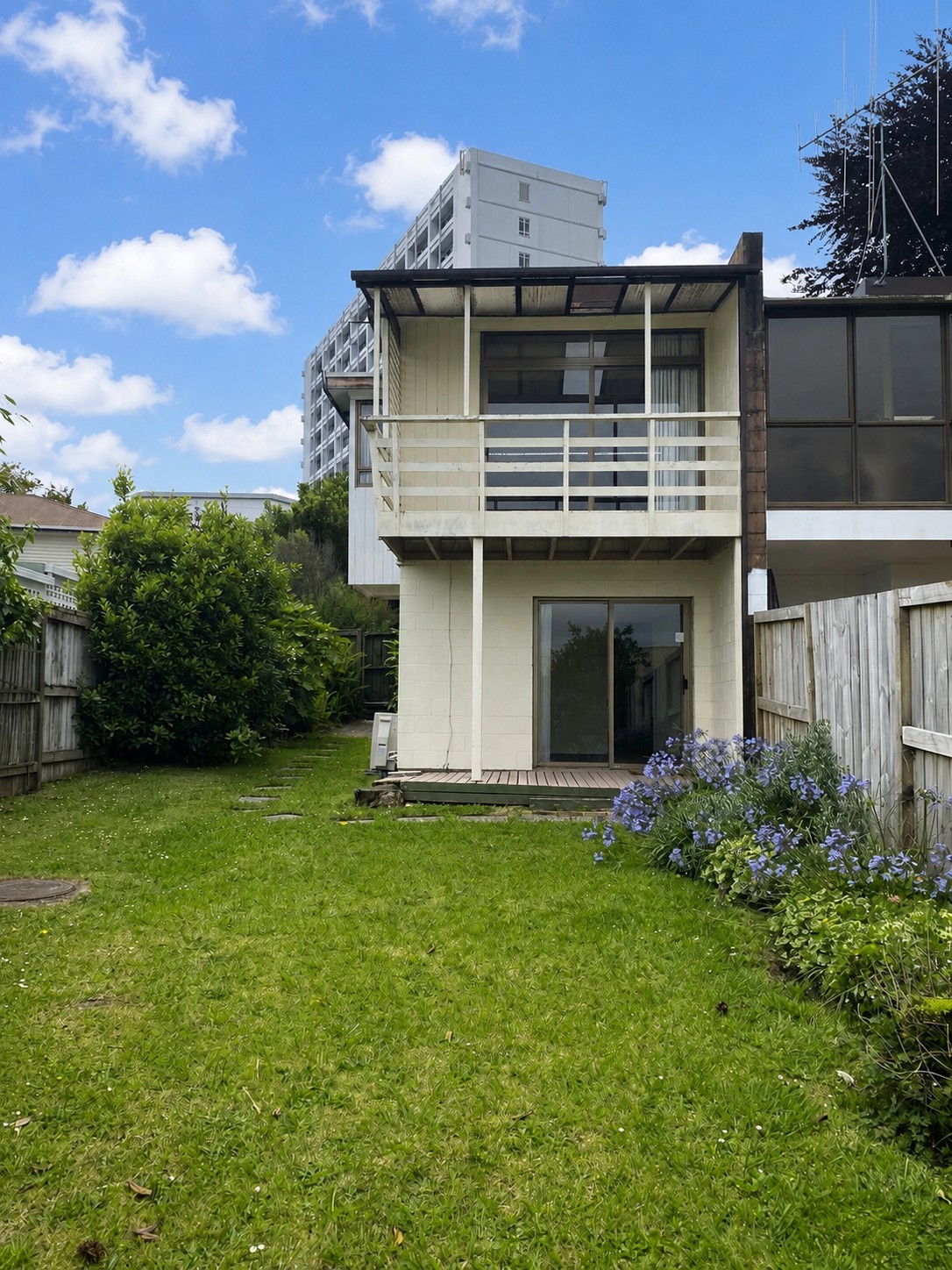 2a Lake Crescent, Hamilton Lake, Hamilton City