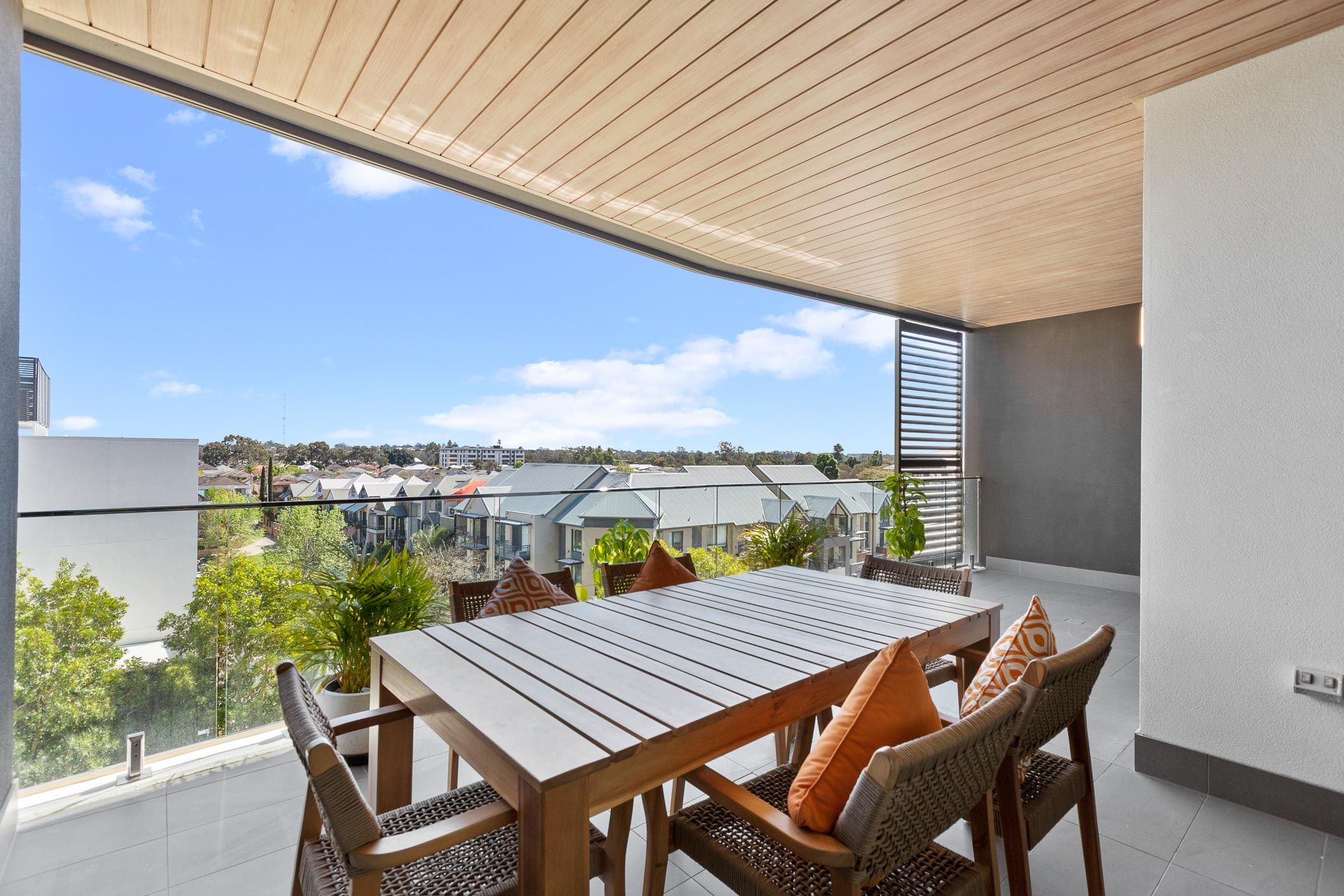 80/16 Marina Drive — photo 13 of 26