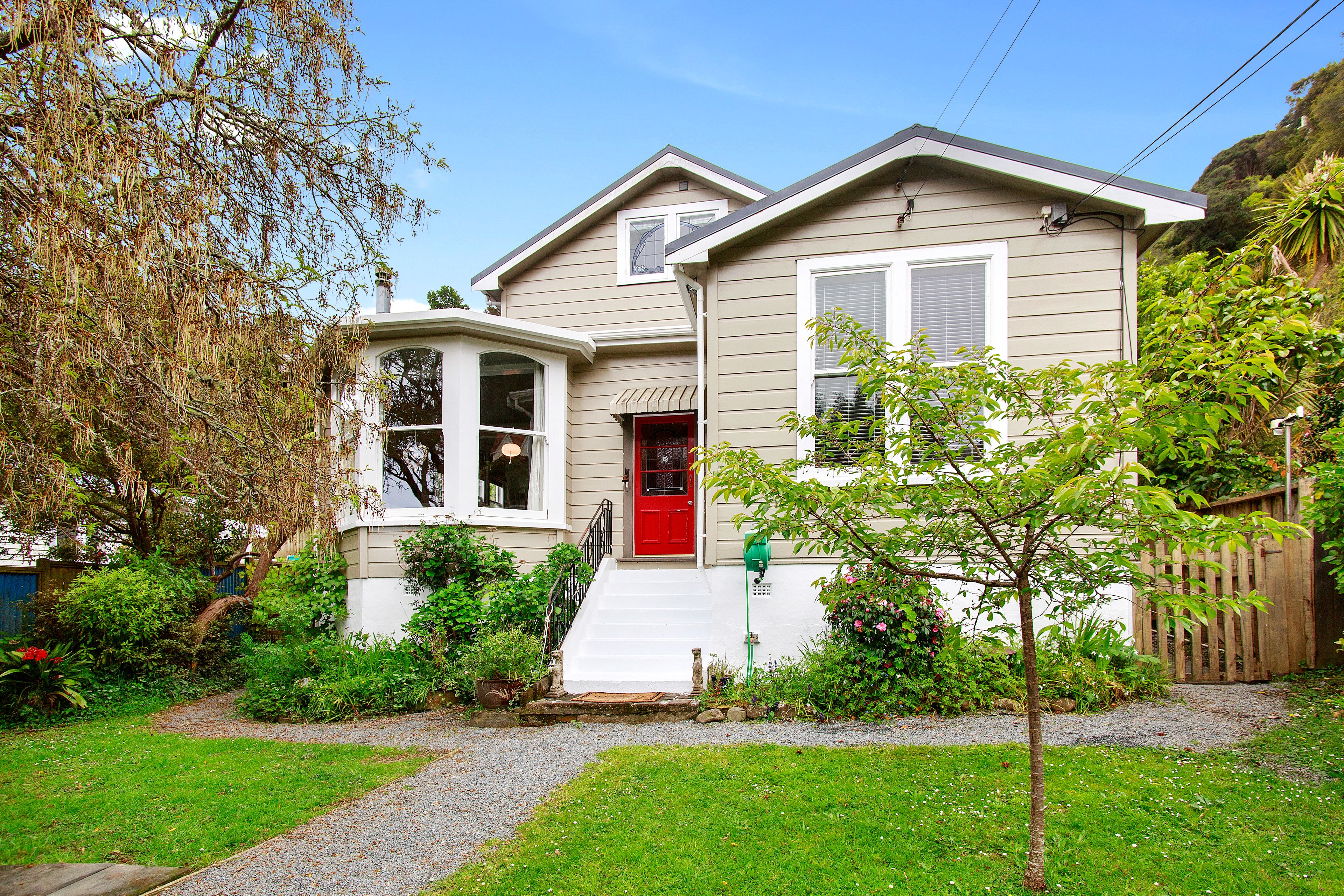 21 Woodvale Grove, Fairfield, Lower Hutt City