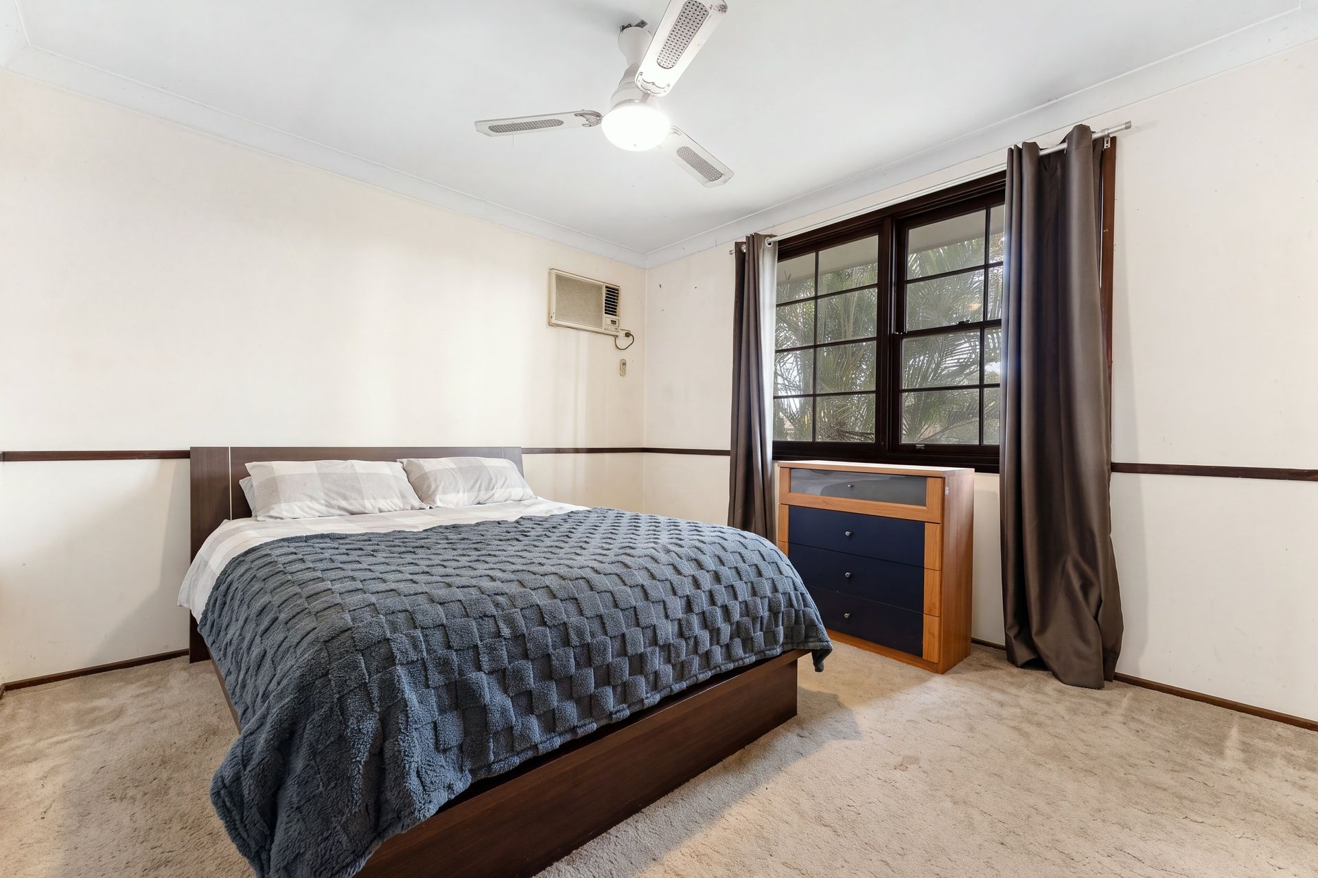 20 Huddleston Street — photo 10 of 18