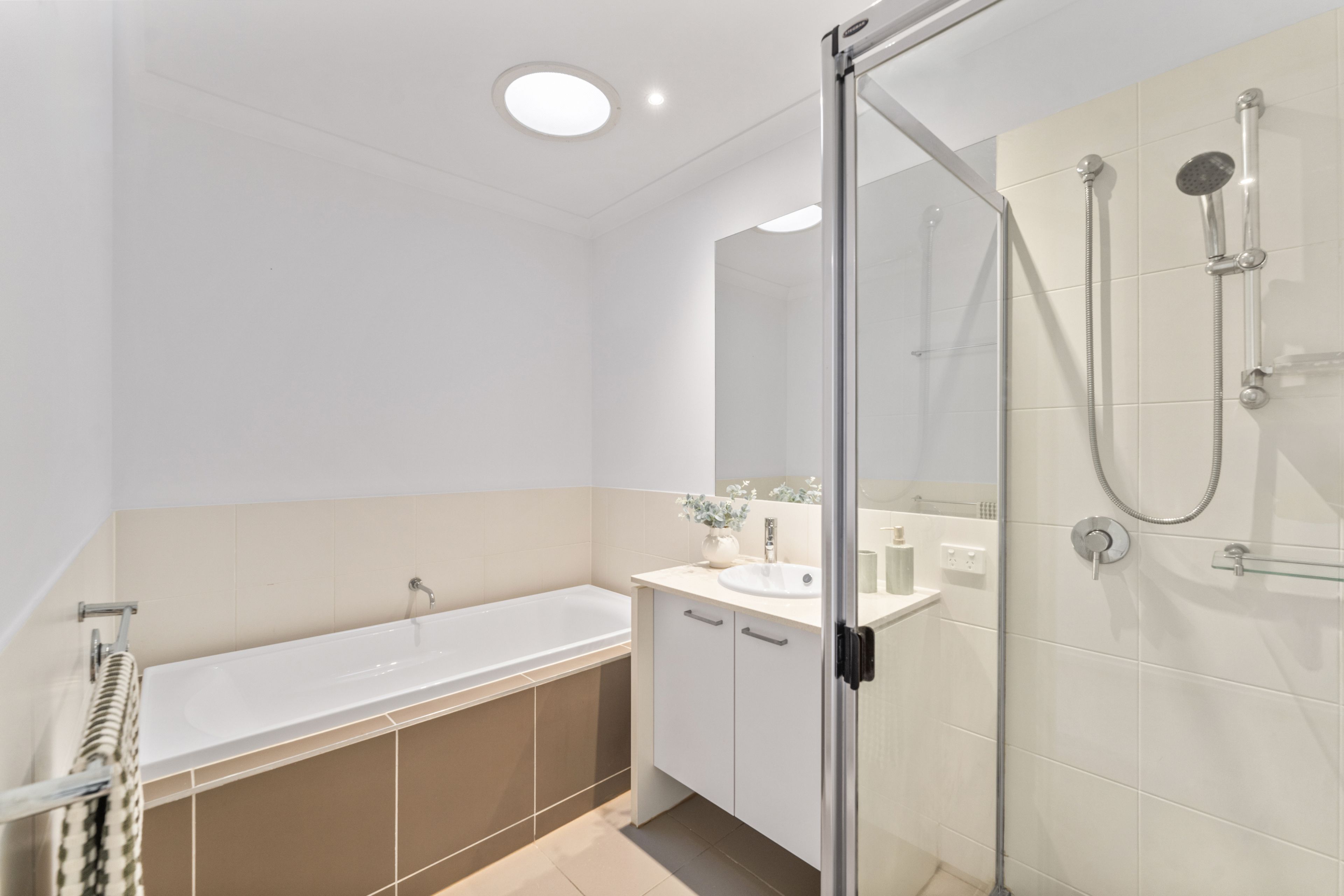 30 Bacchus Drive — photo 10 of 13