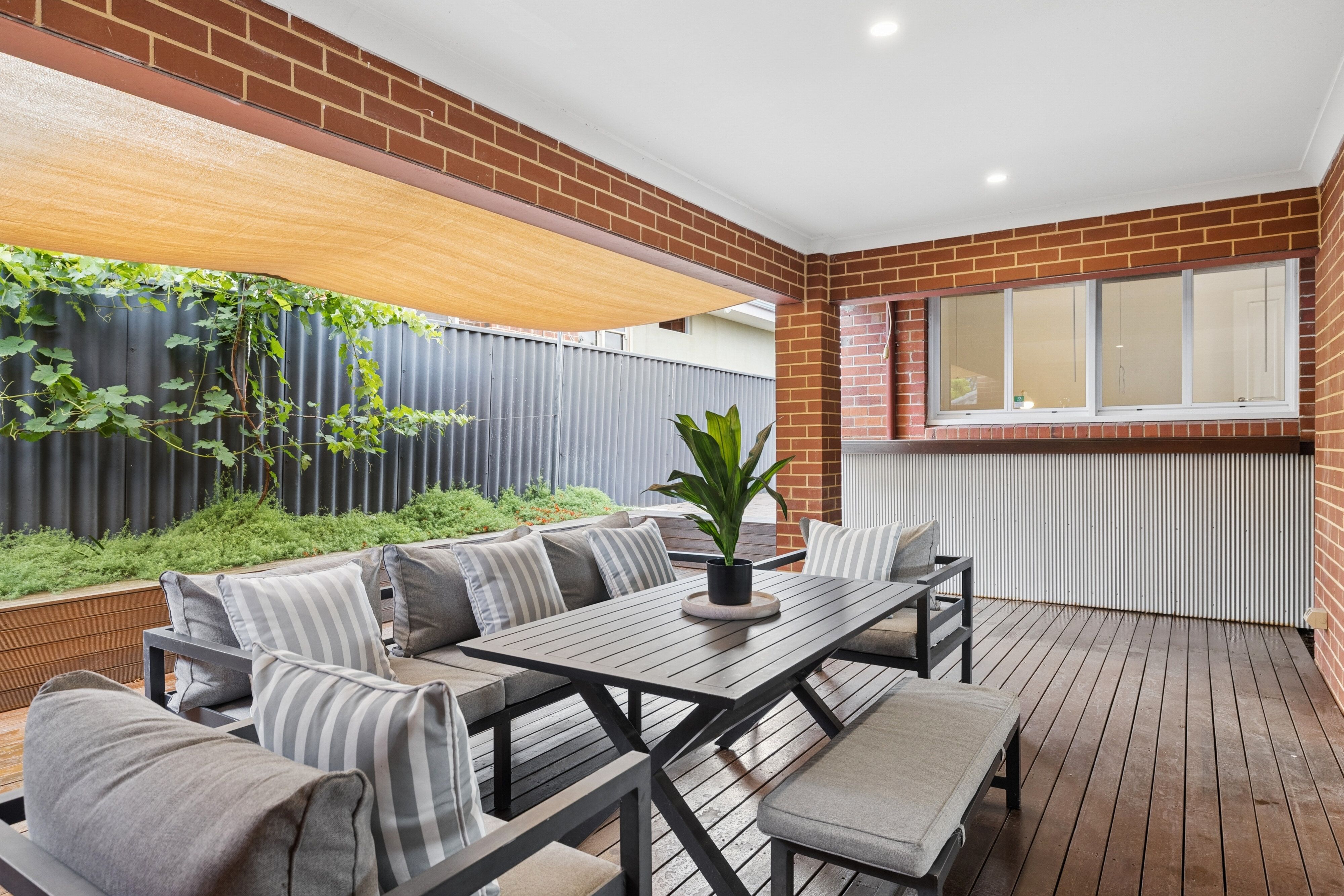 7 Beesley Street — photo 2 of 30