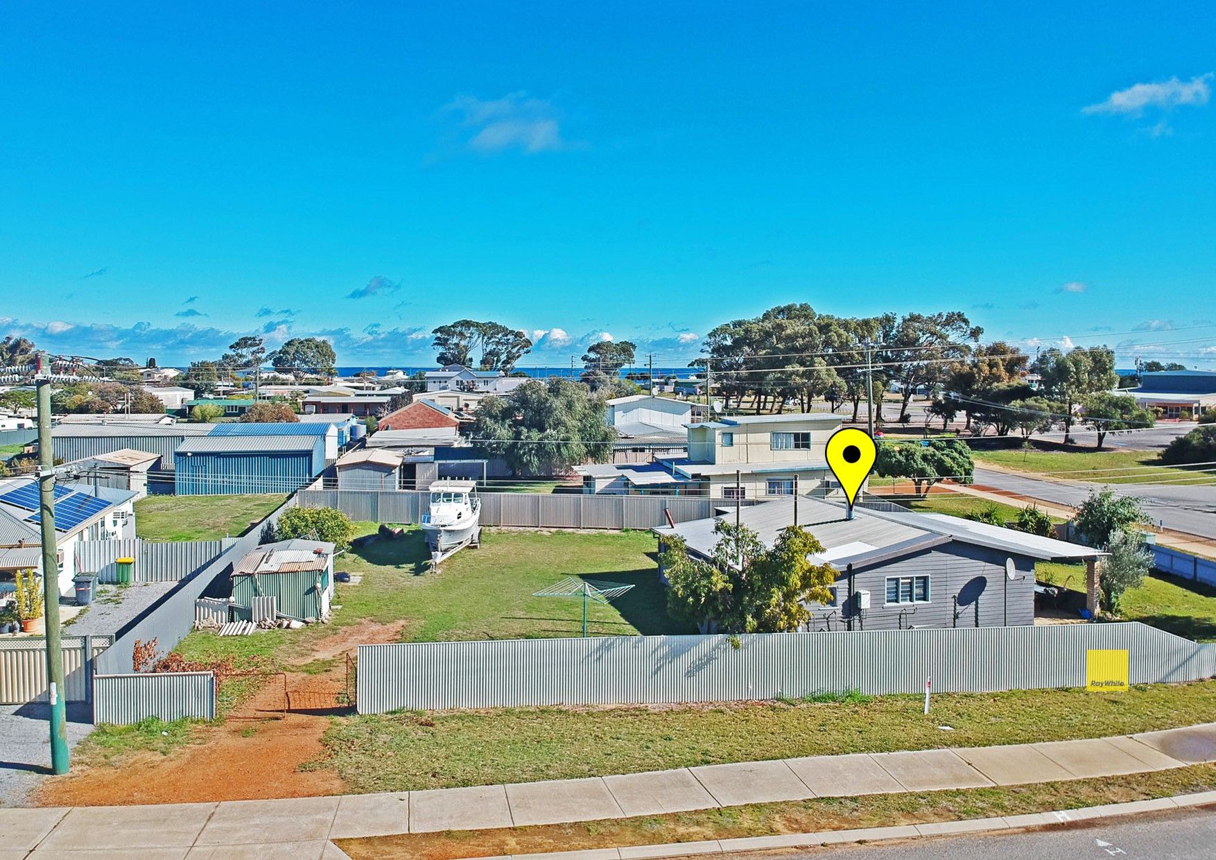 20 Rudduck Street, Leeman WA 6514