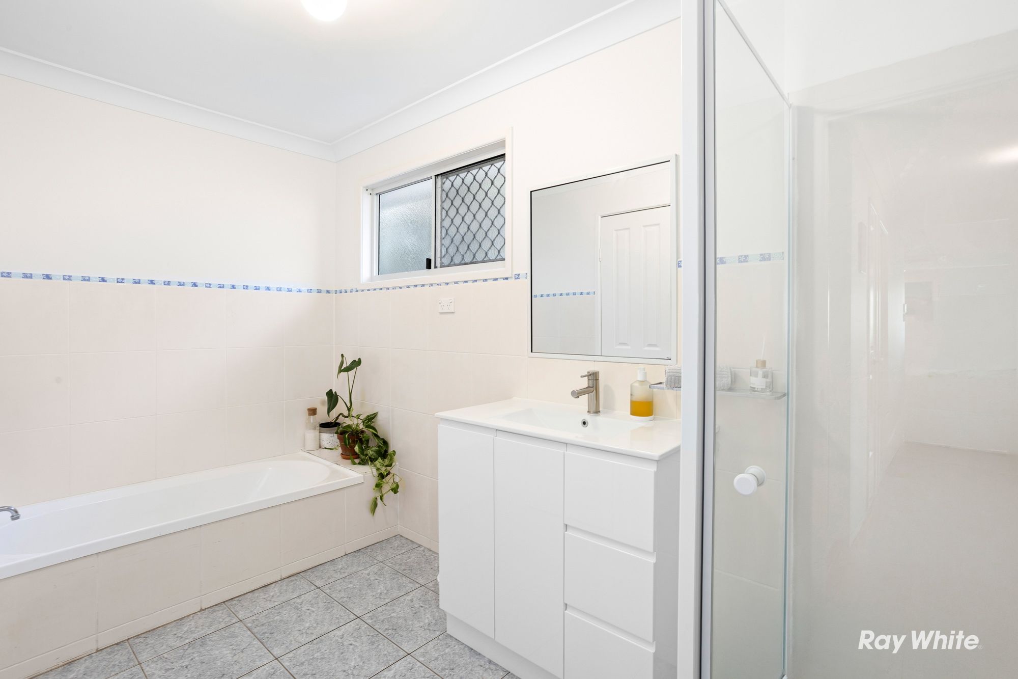 14 Yearsley Grove — photo 17 of 26