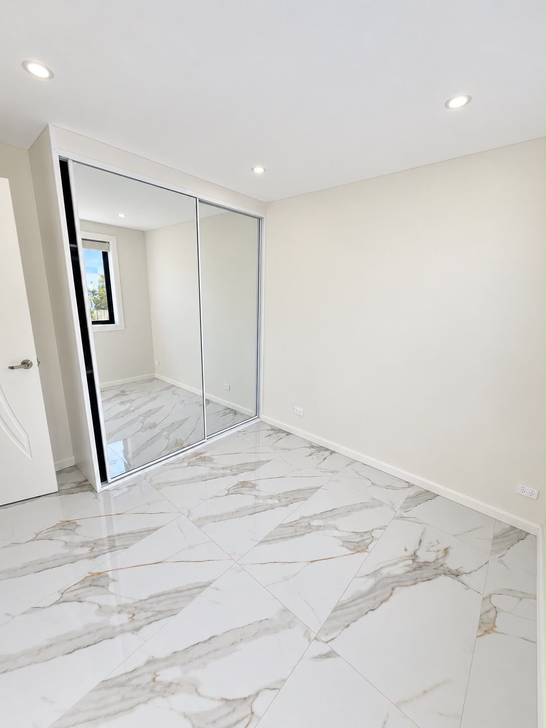 13A Mistletoe Avenue, Macquarie Fields, NSW 2564
