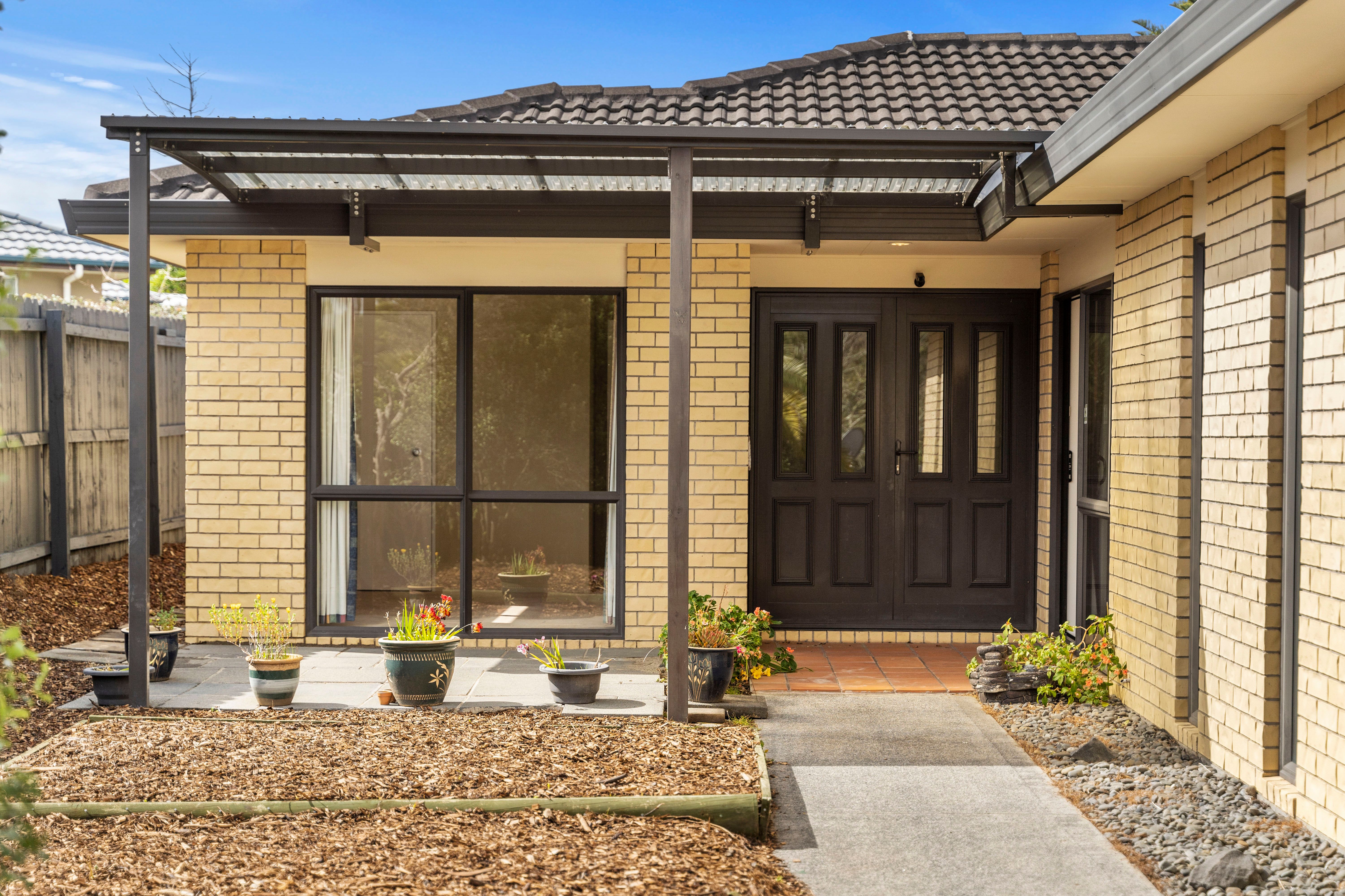 9 Lazurite Drive, Westgate, Waitakere City