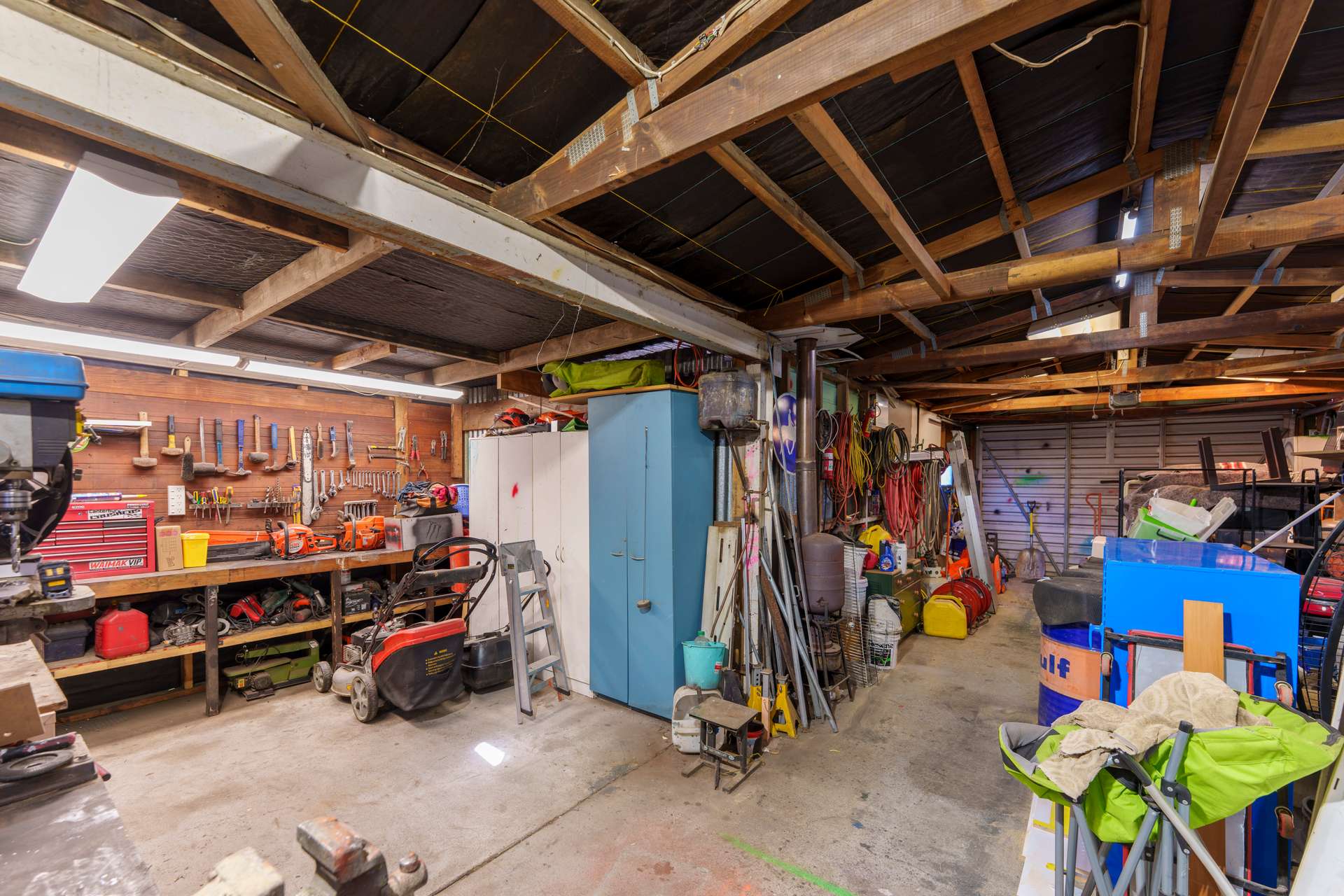 16 Woodend Road photo 12