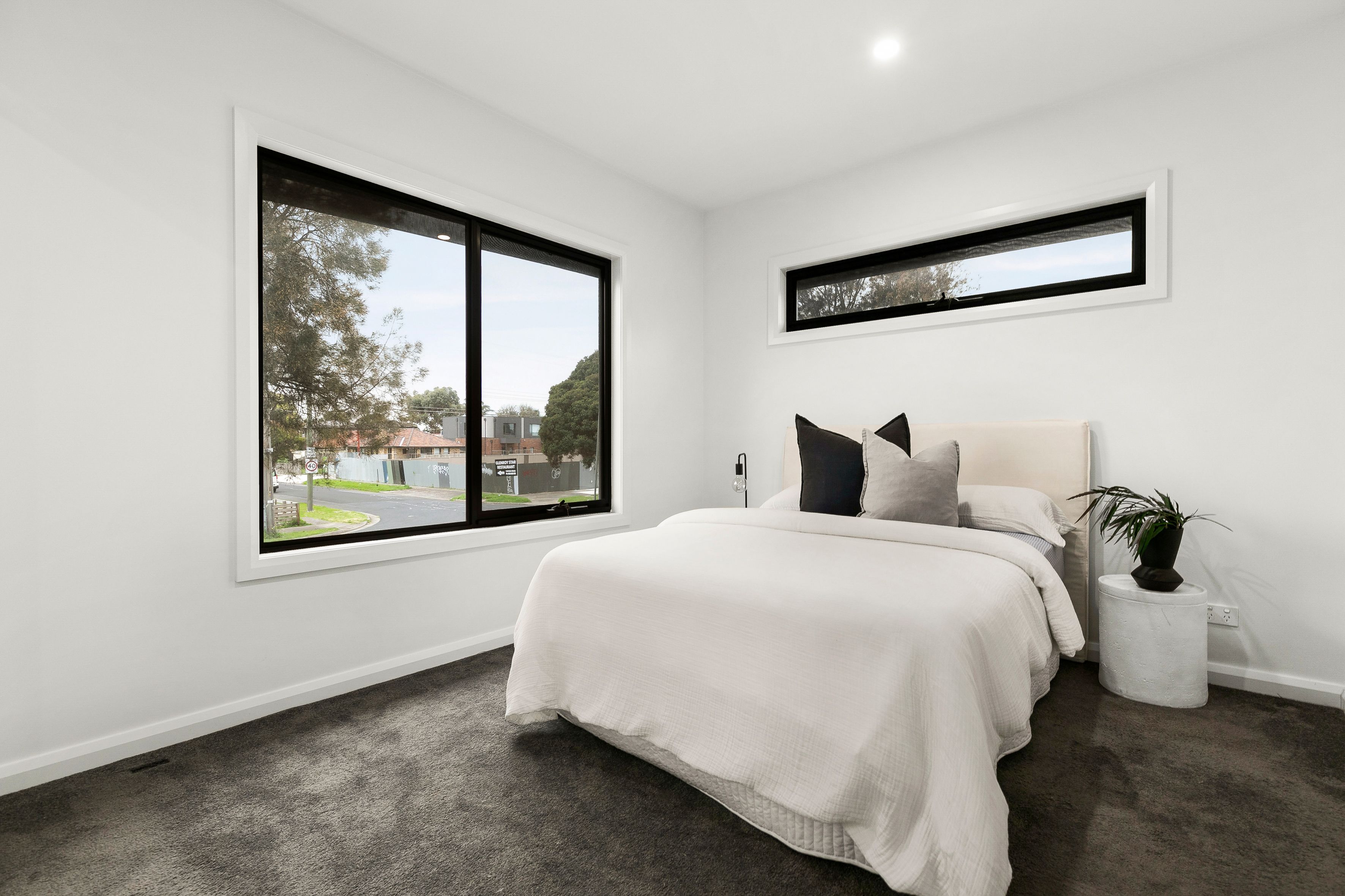 1/100 Widford Street — photo 11 of 16