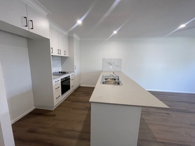 3/16 Forrest Street — photo 4 of 14