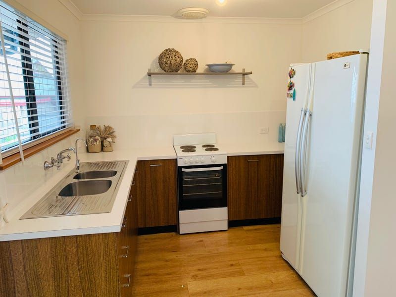 17 Monmouth Street, Moonta Bay, SA 5558