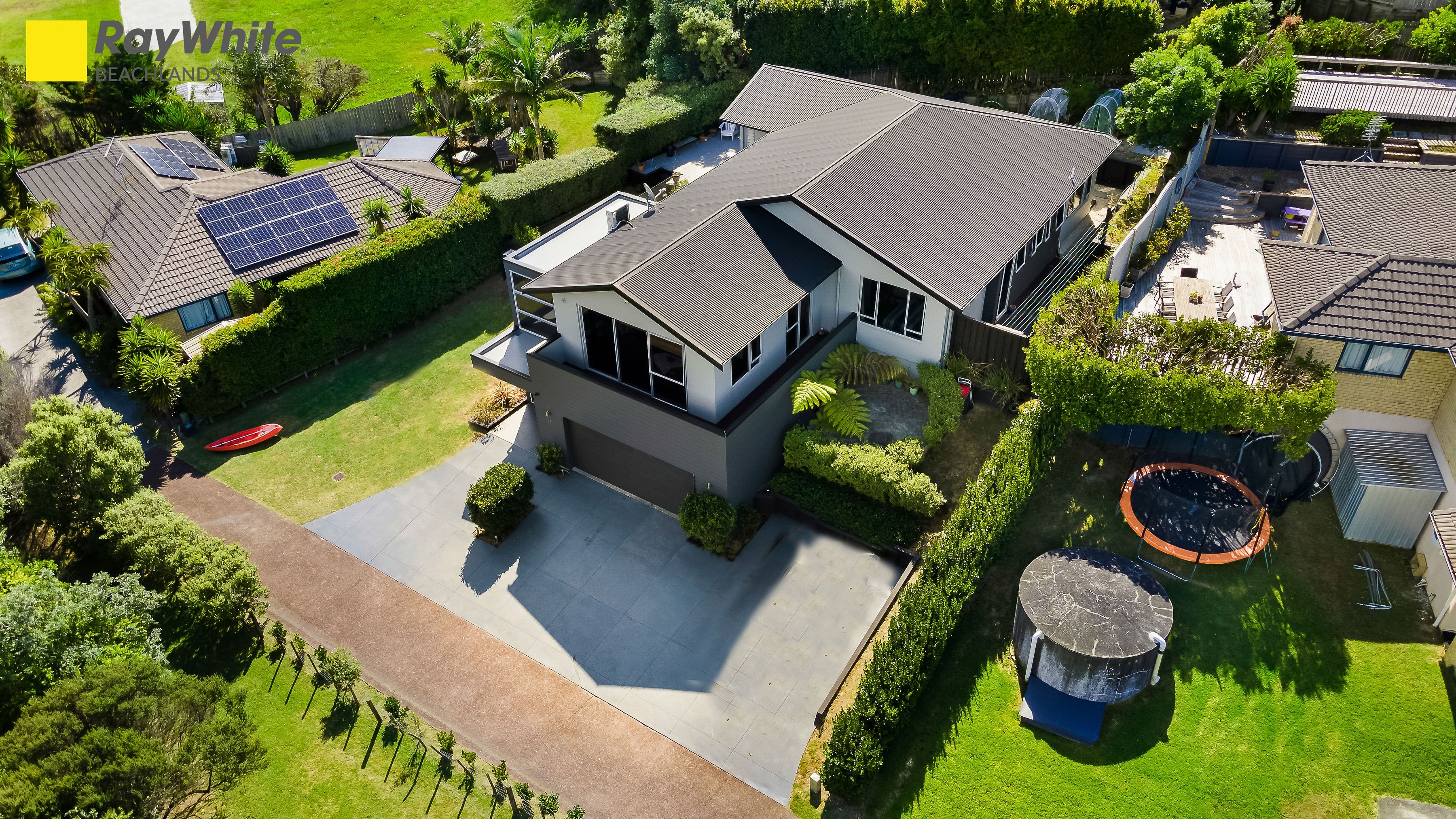 24 Toomer Place, Beachlands, Manukau City