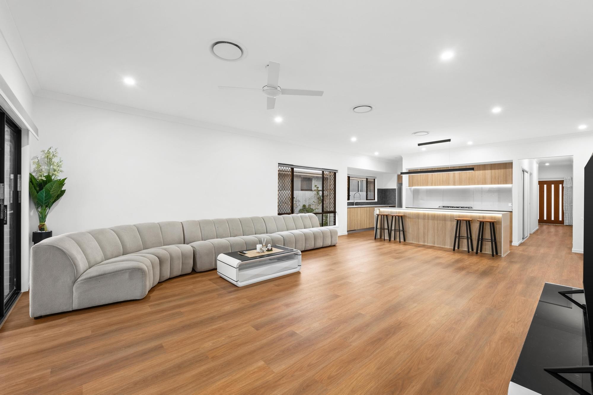 67 Sunrise Street, Ripley, QLD 4306