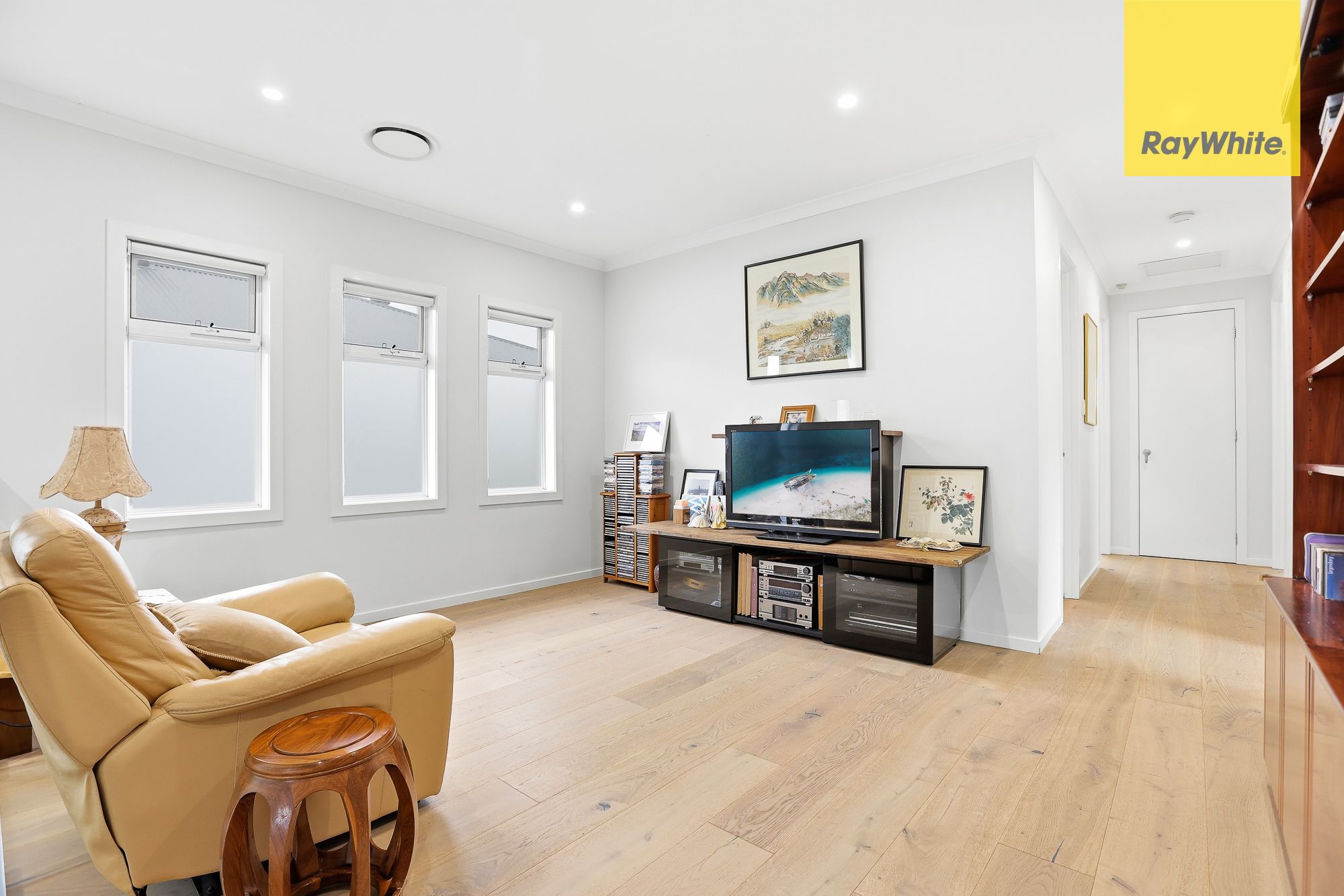 34 Aspect Crescent — photo 6 of 20