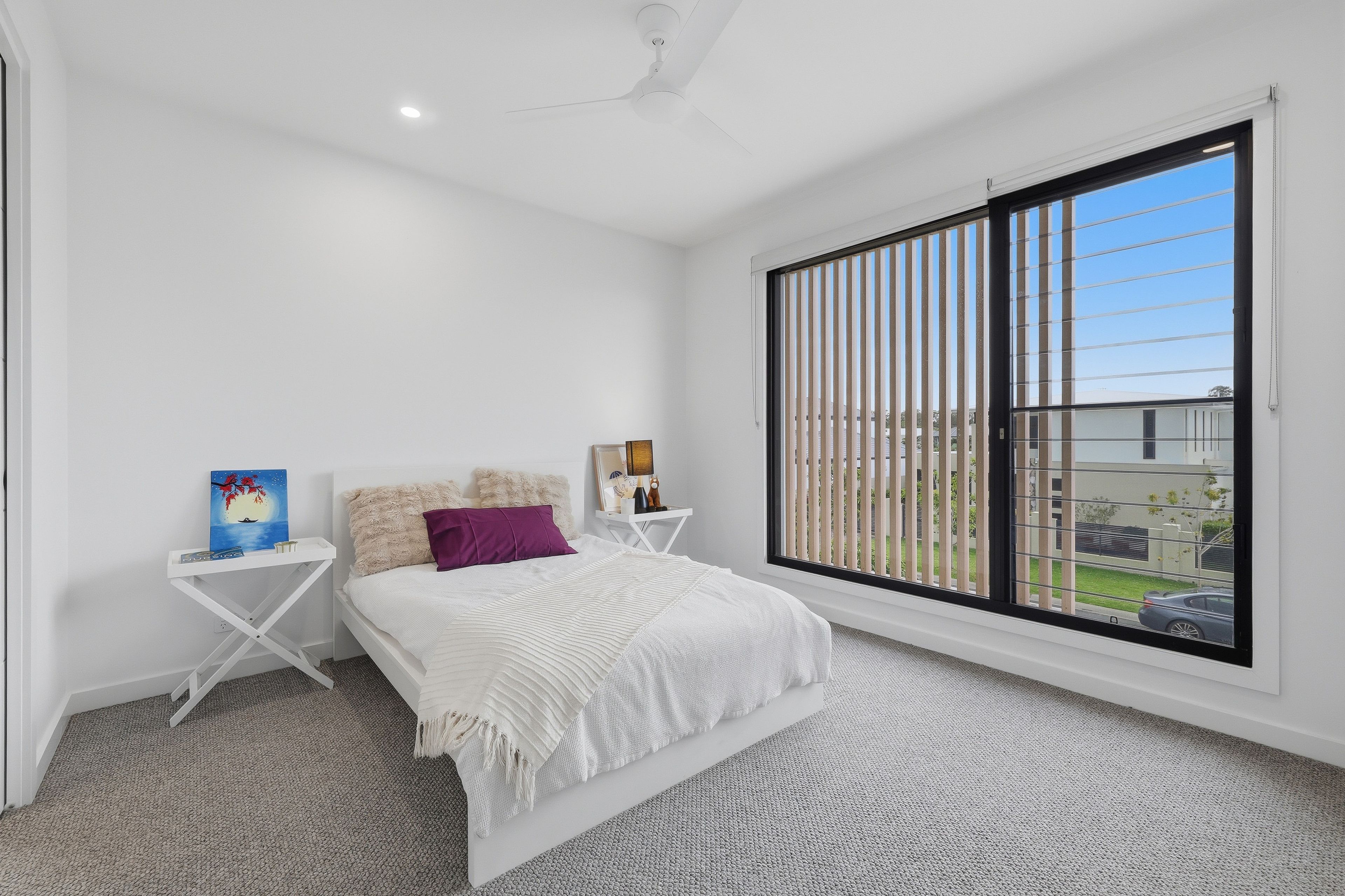 2/10 Middle Quay Drive — photo 19 of 30