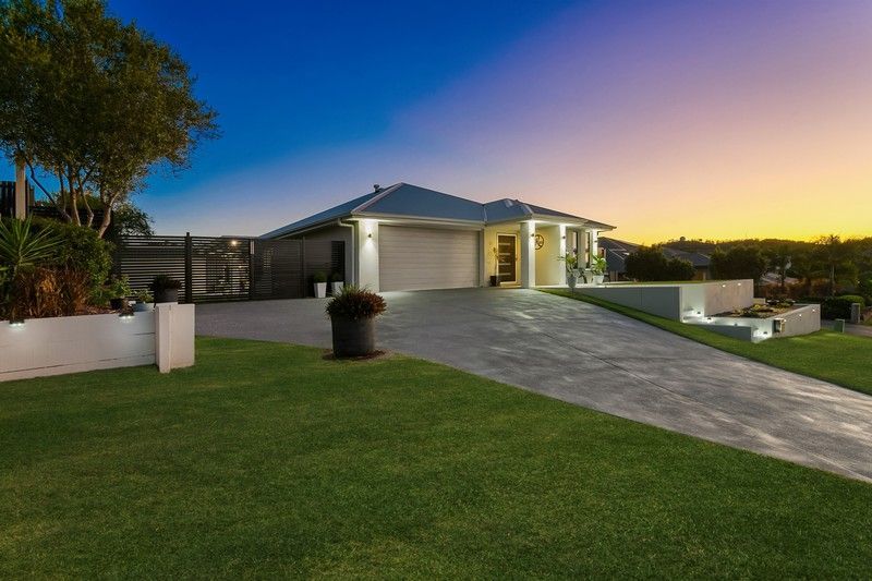 6 Trinity Crescent, Augustine Heights, QLD 4300