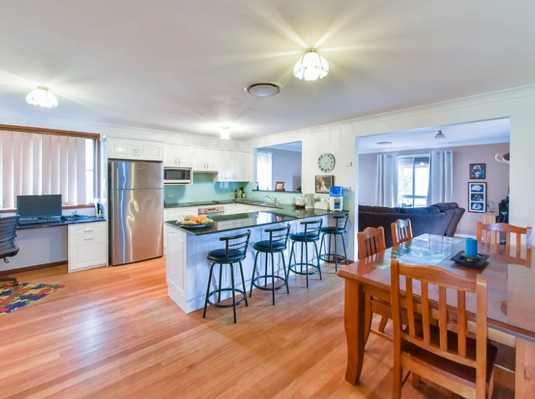 23 Adrian Street, Macquarie Fields, NSW 2564