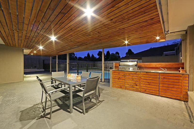 3 Barellan Close, Rowville, VIC 3178