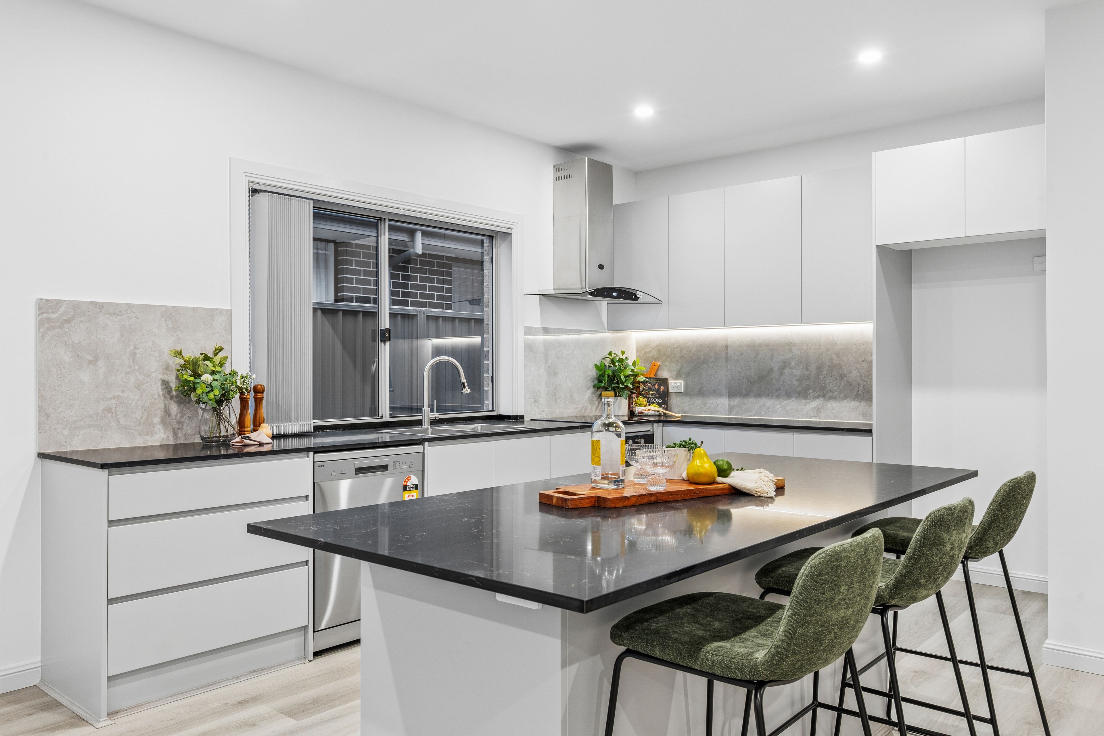32 Sage Court — photo 4 of 26