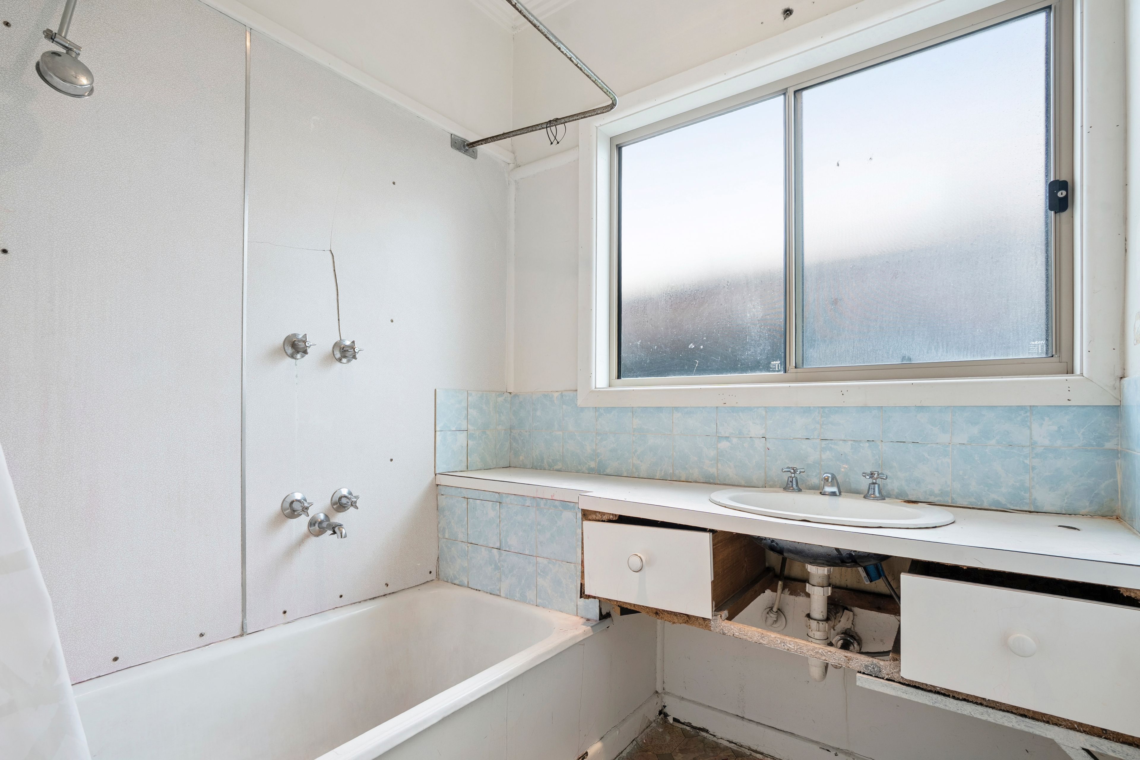 66 Alkira Avenue — photo 7 of 10