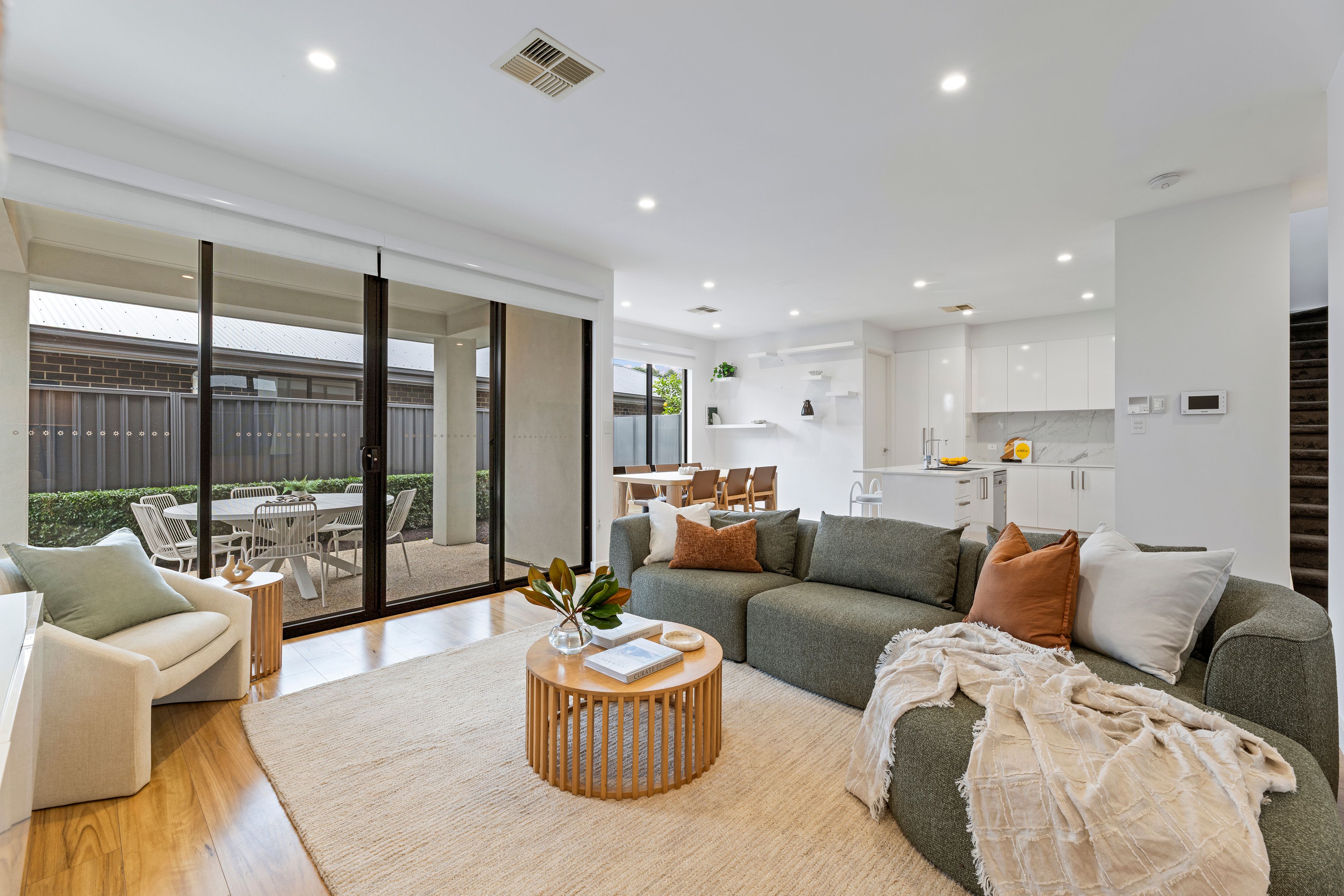 7B Vagnoni Avenue — photo 3 of 12