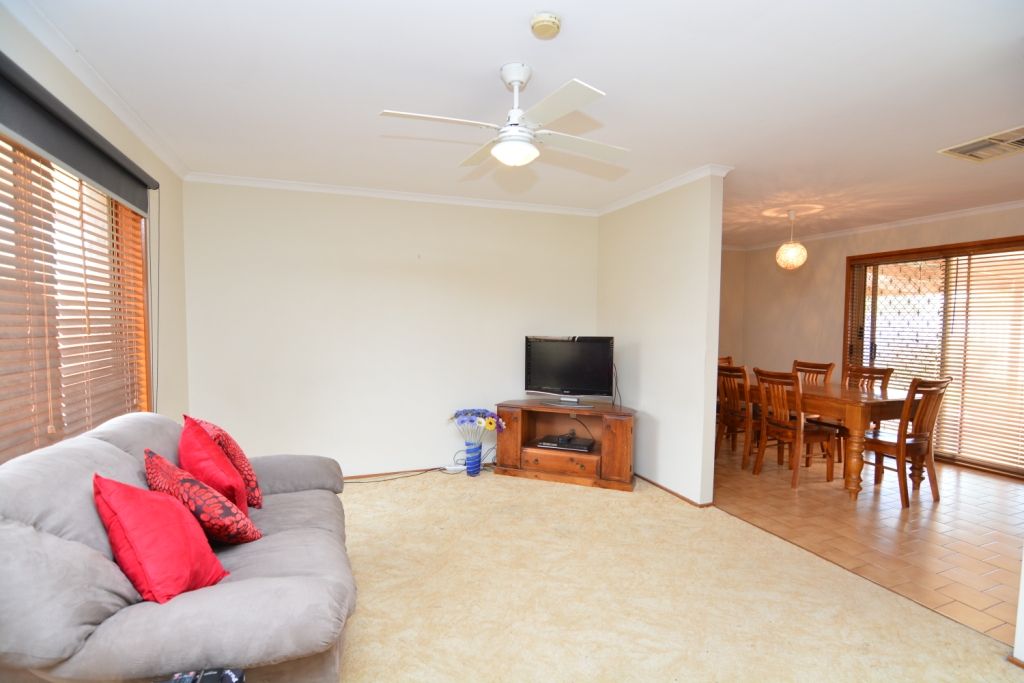 2/4 Jobson Court, Mildura, VIC 3500
