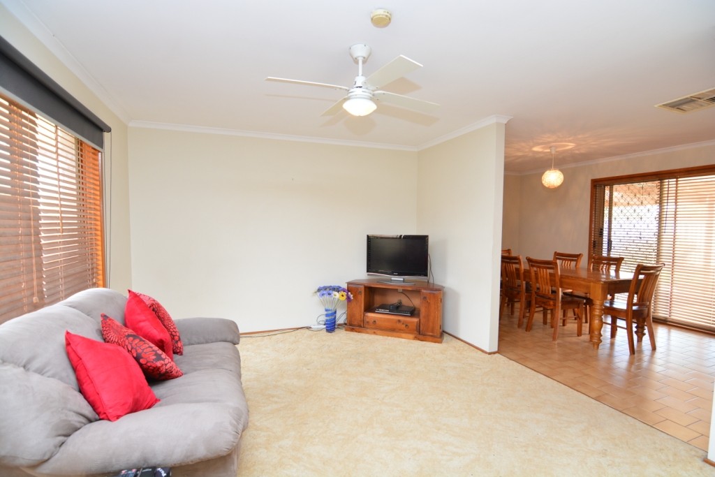 2/4 Jobson Court, Mildura, VIC 3500