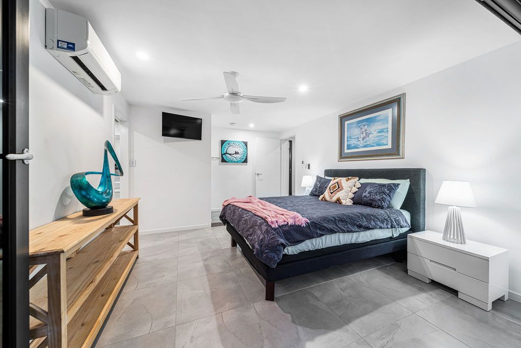 15 Coorumbong Close — photo 14 of 28