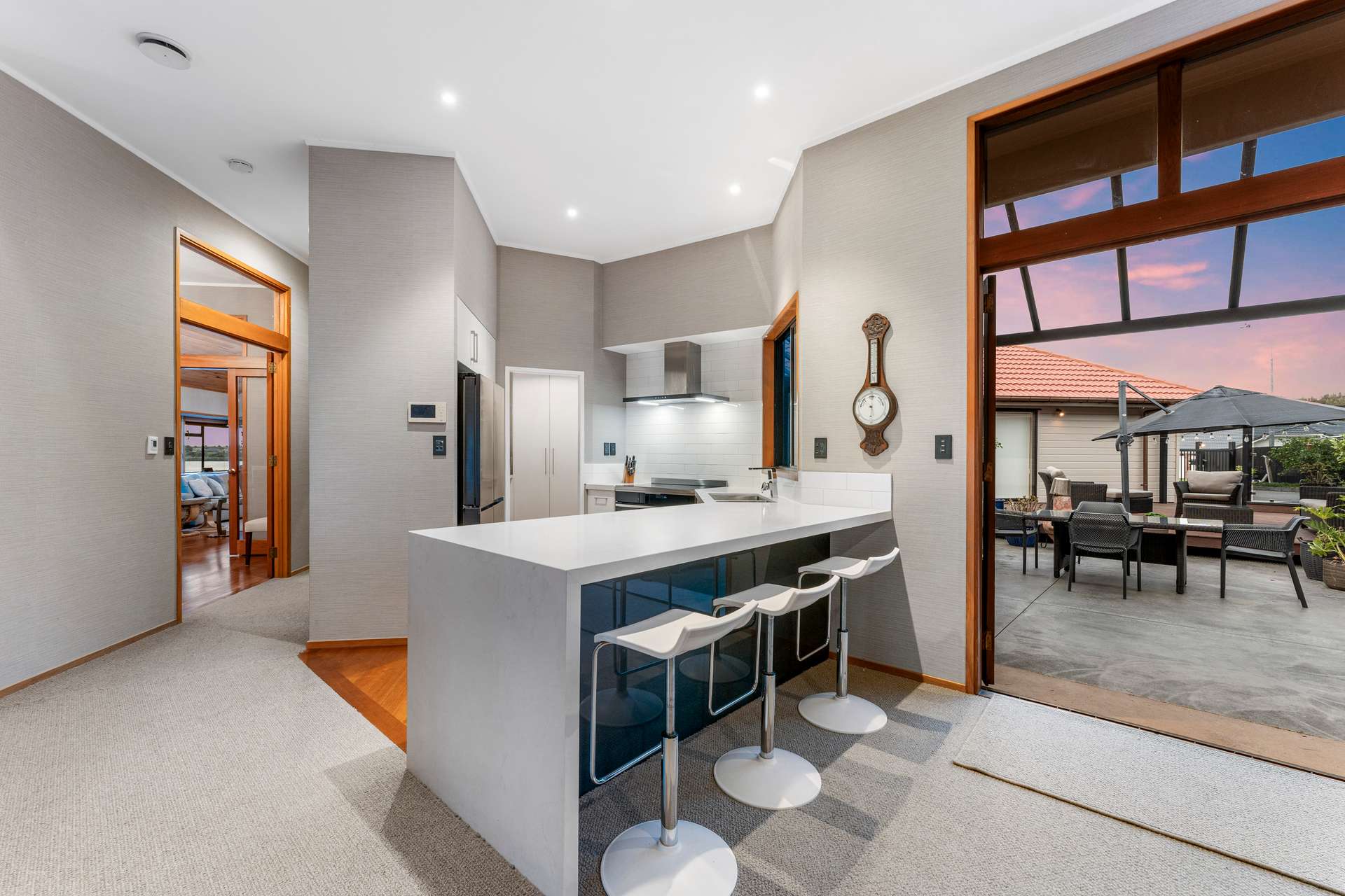 12 Elana Court photo 4