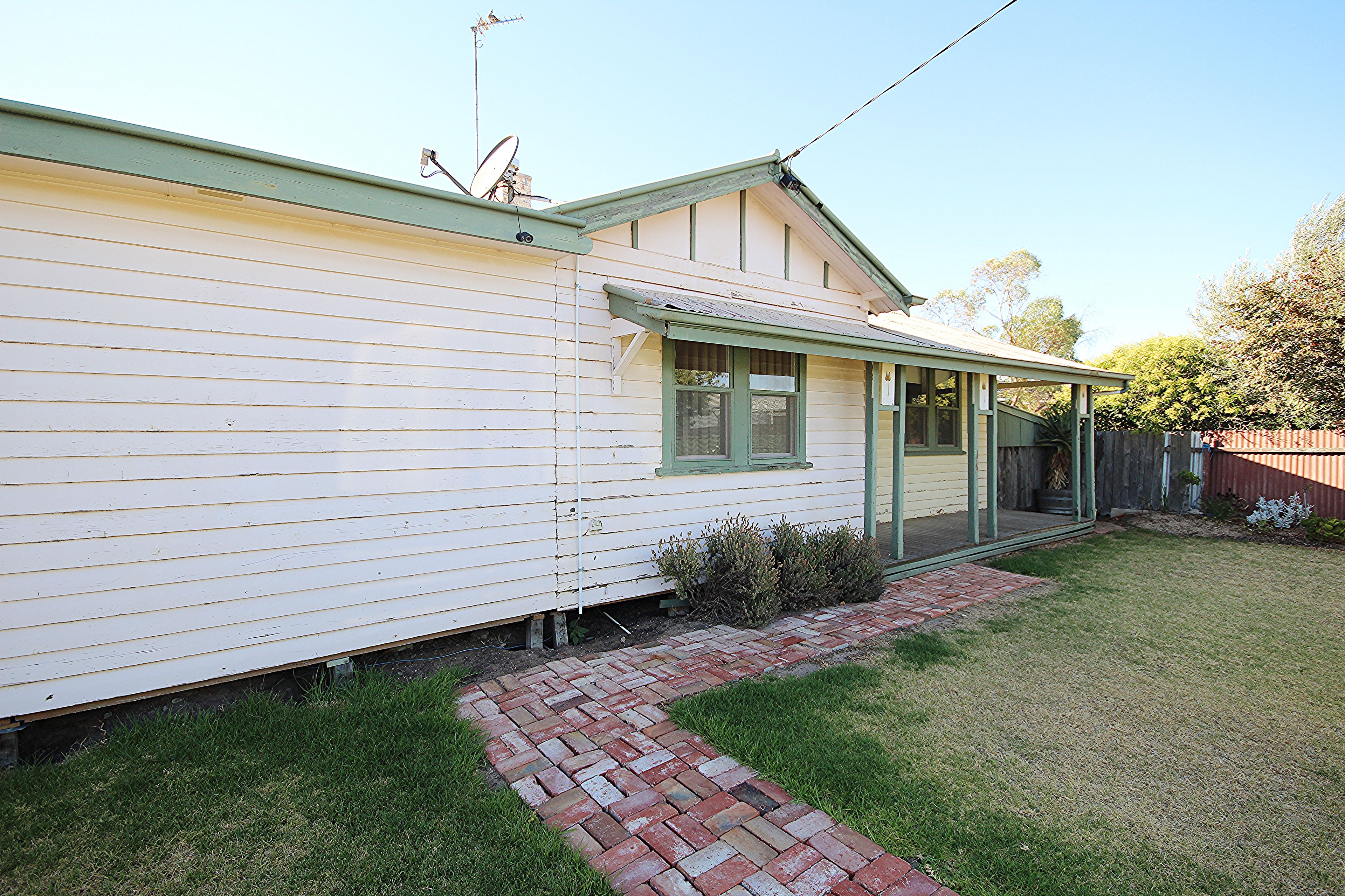 1 Small Street, Horsham VIC 3400