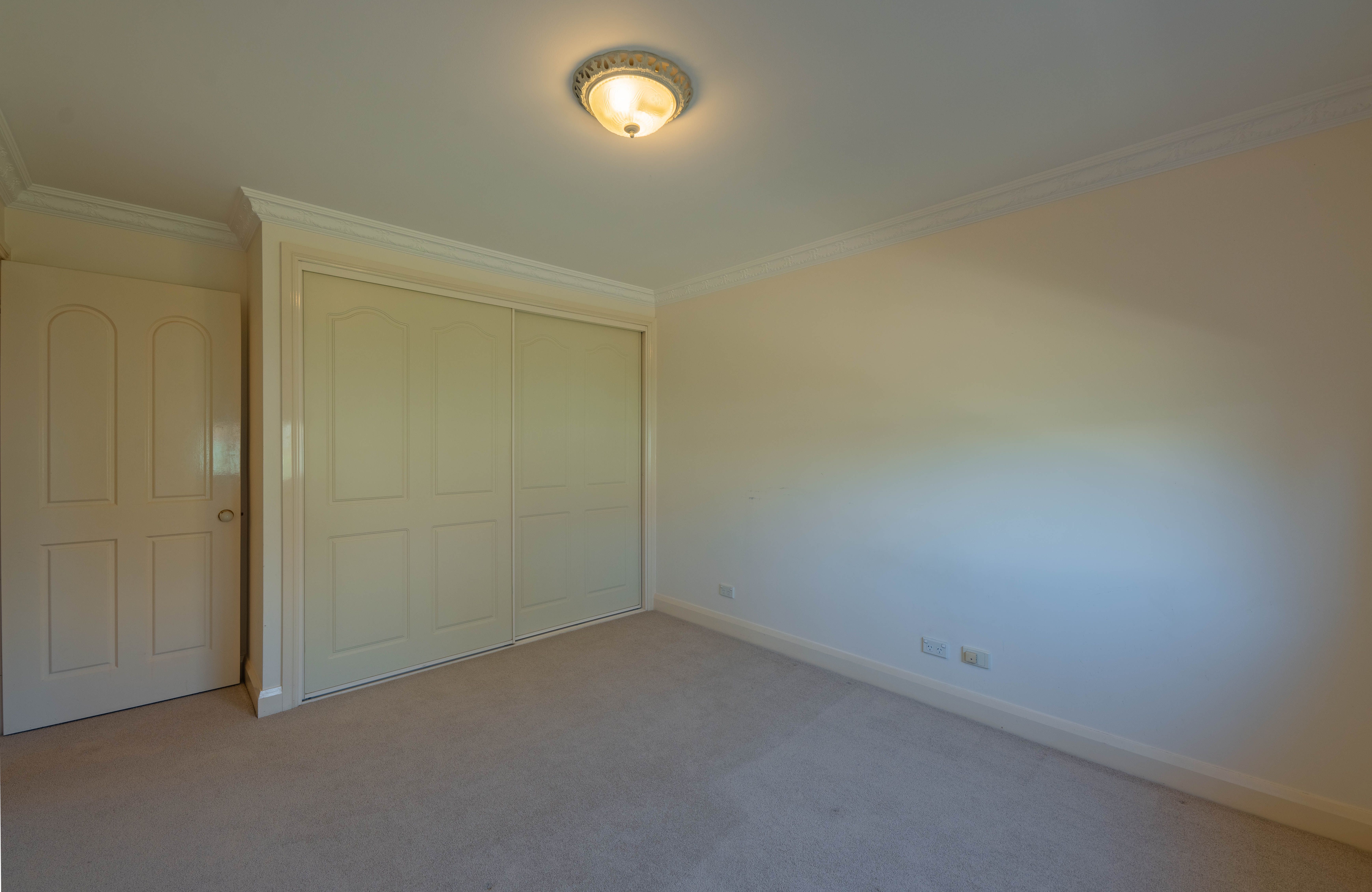 18 Innes Street — photo 12 of 21
