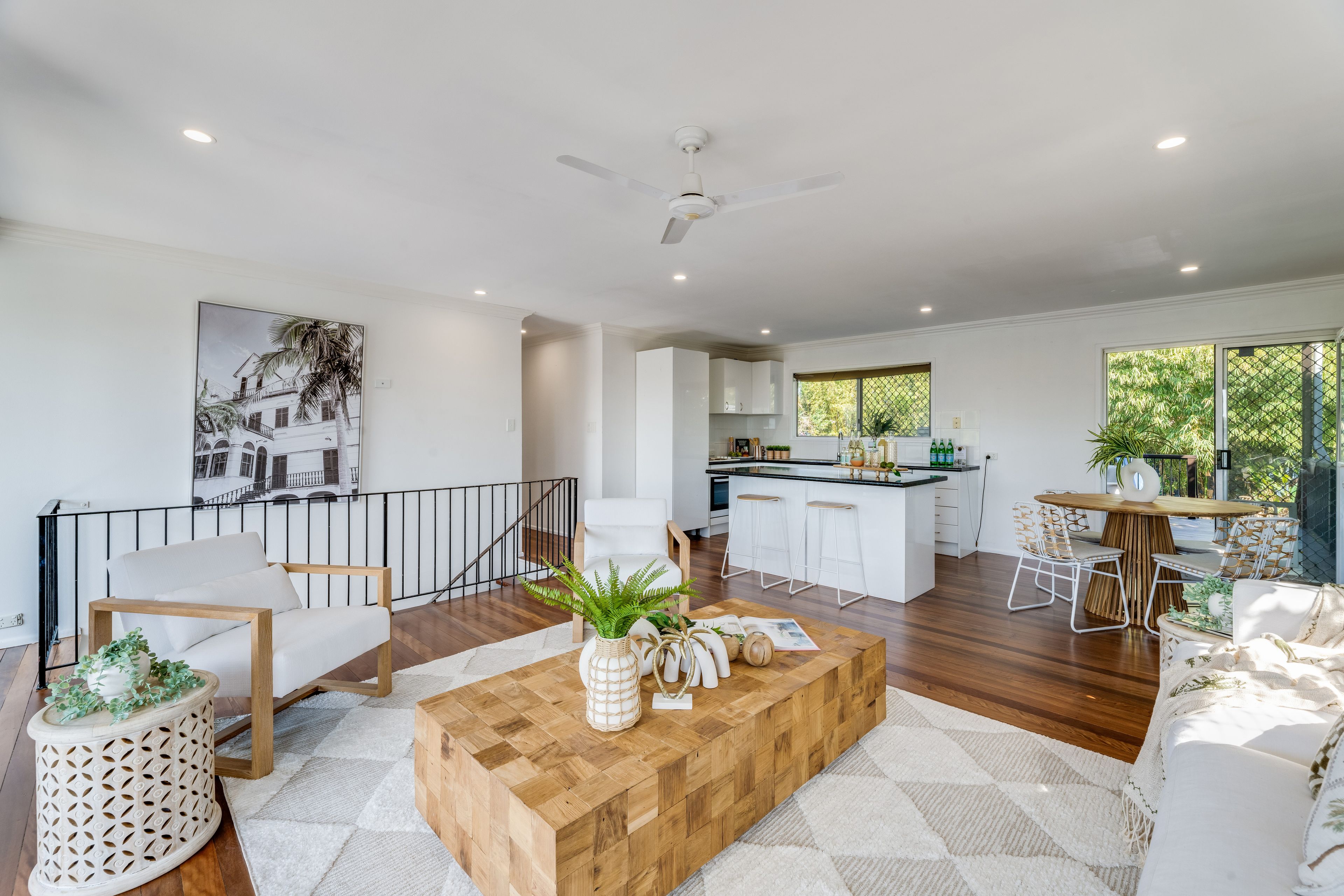 14 Cascade Avenue, Benowa, QLD 4217