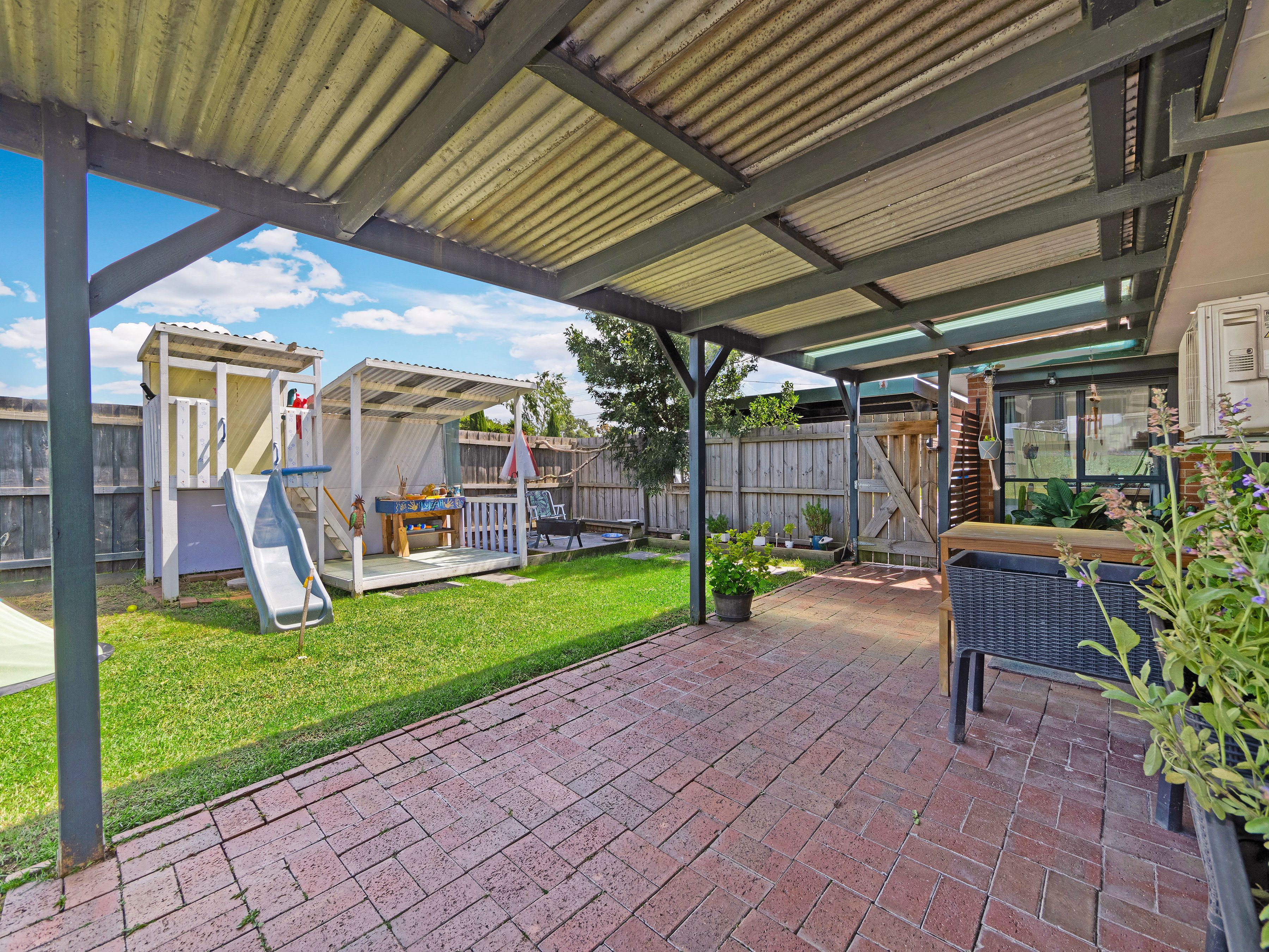 20 Navarre Drive — photo 15 of 18