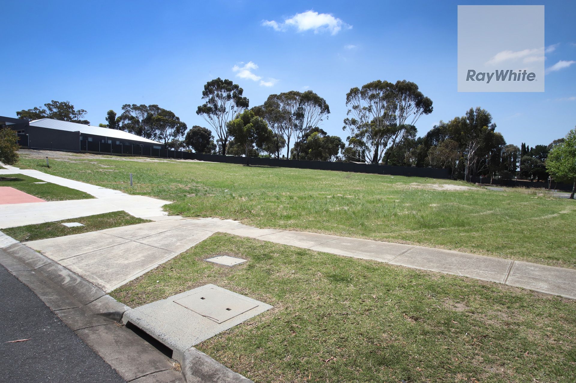 2 Parkers Court, Attwood, VIC 3049