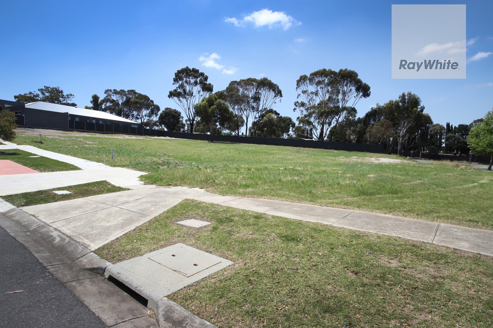 2 Parkers Court, Attwood, VIC 3049