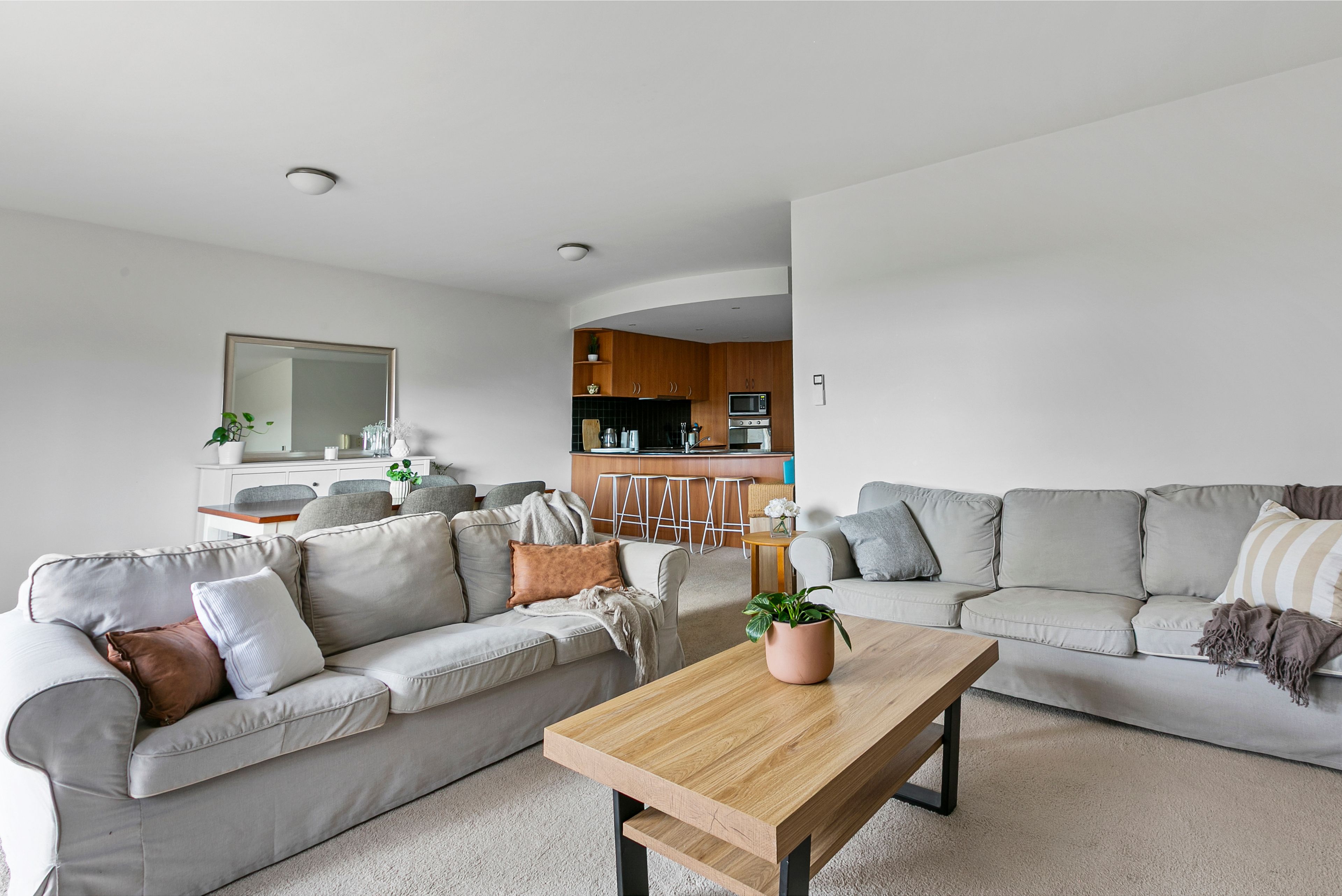 1/2 Grand Boulevard, Montmorency, VIC 3094