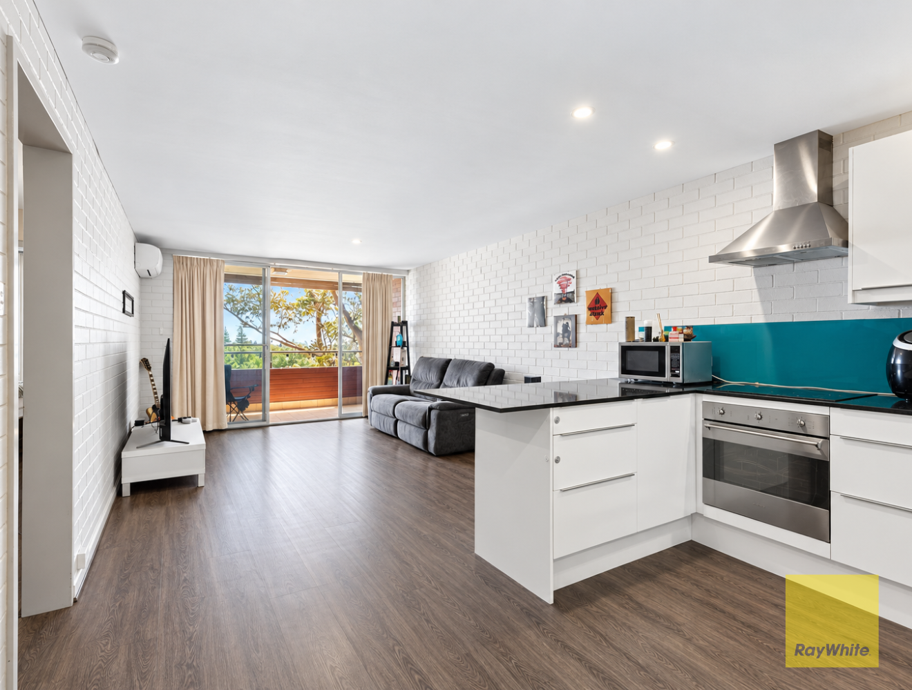 14/36 Wellington Street — photo from Ray White Cottesloe Mosman Park