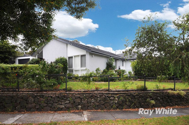 6 Mitic Court, Frankston South, VIC 3199