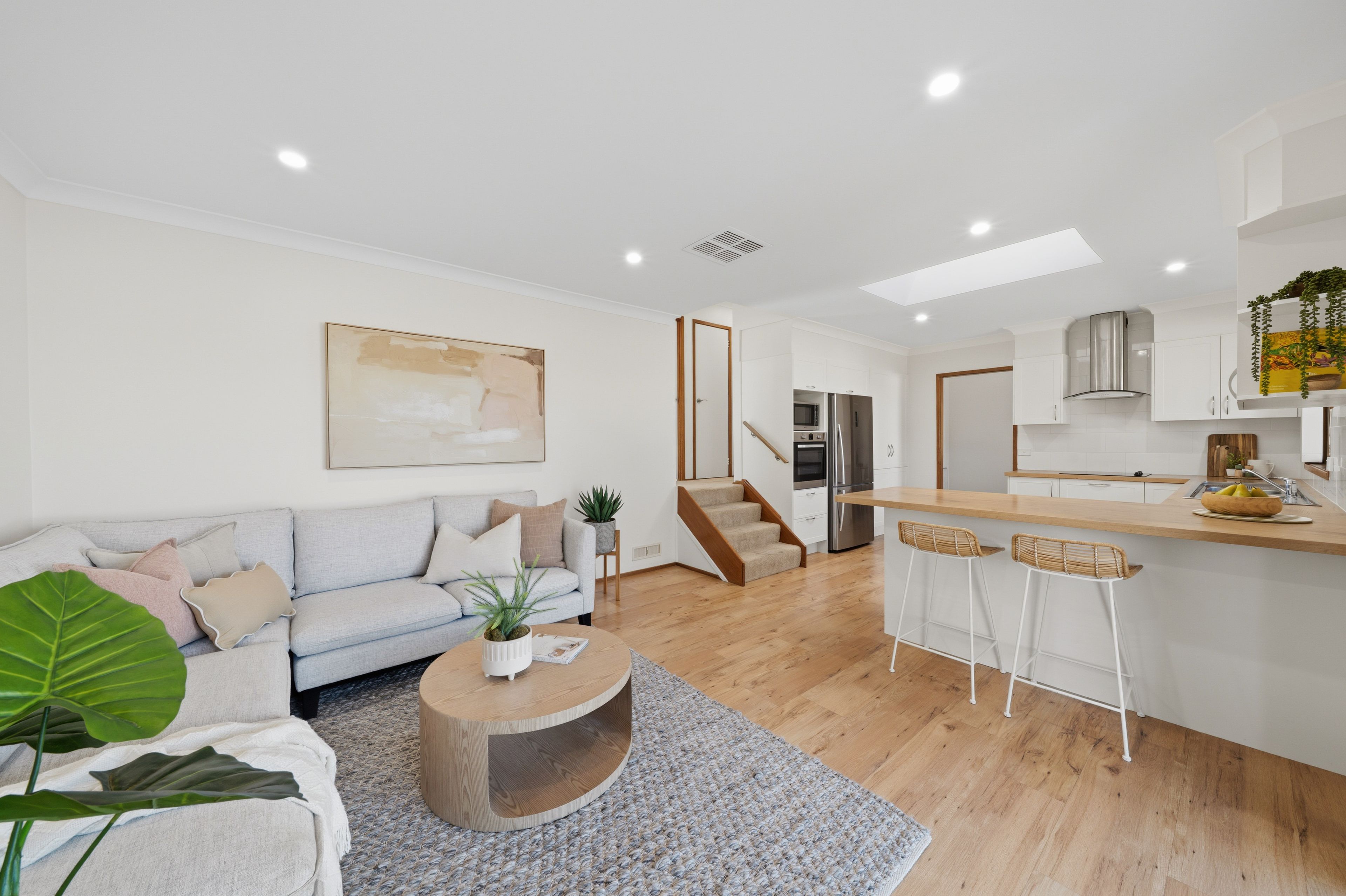 16 Merriman Crescent — photo 14 of 27