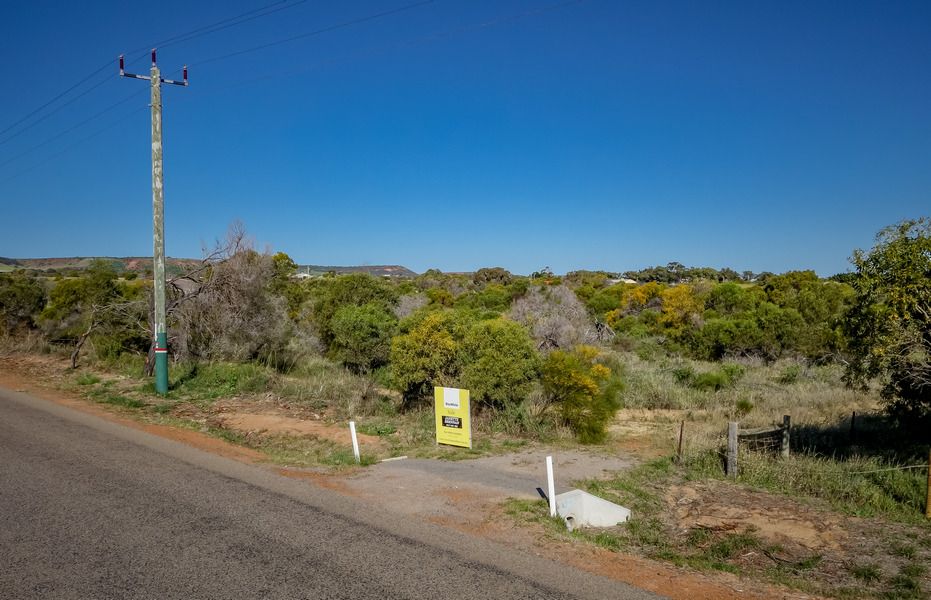 38 Cooper Street, Waggrakine, WA 6530