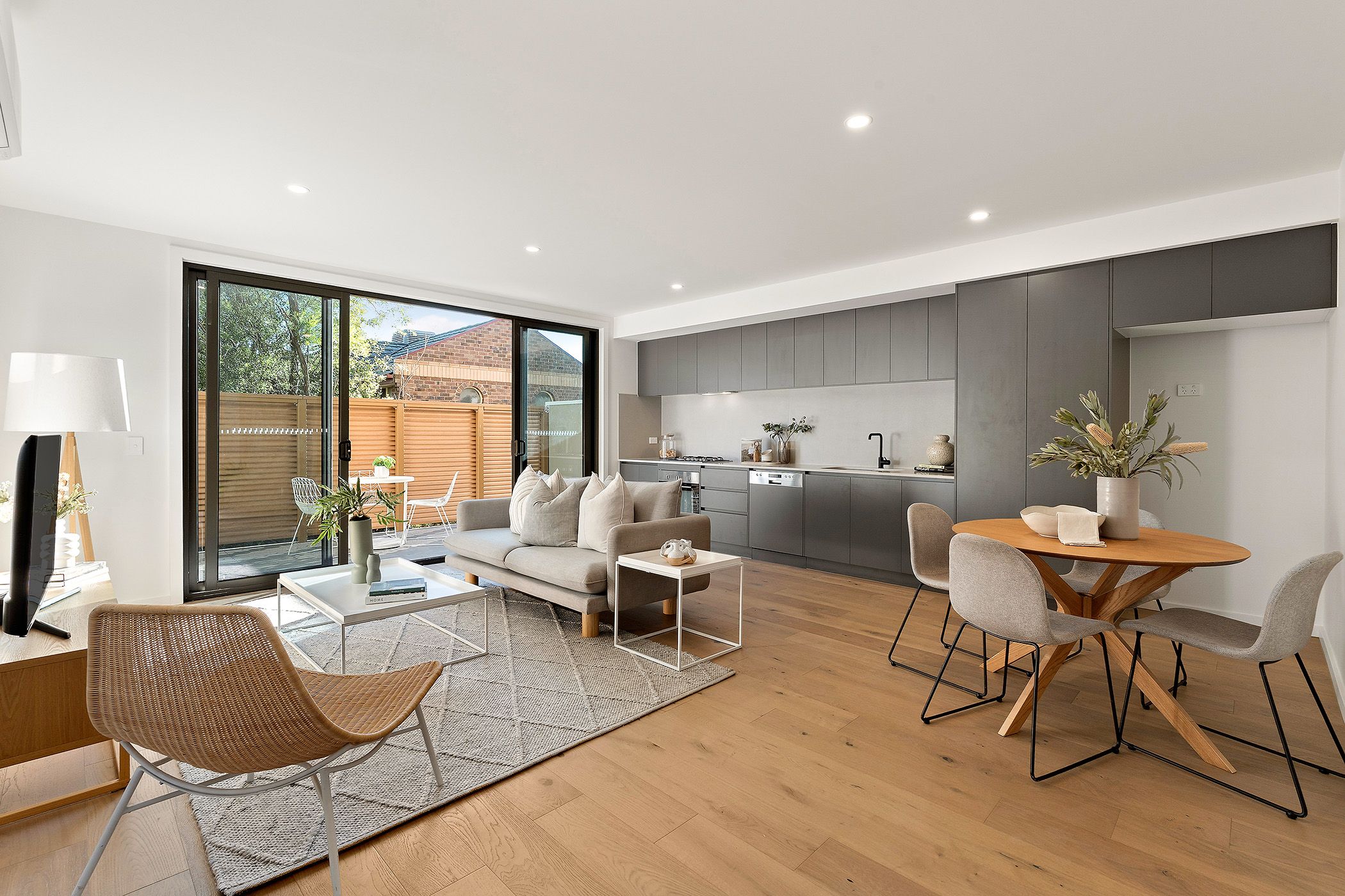 5/39 Rosamond Road, Maidstone, VIC 3012