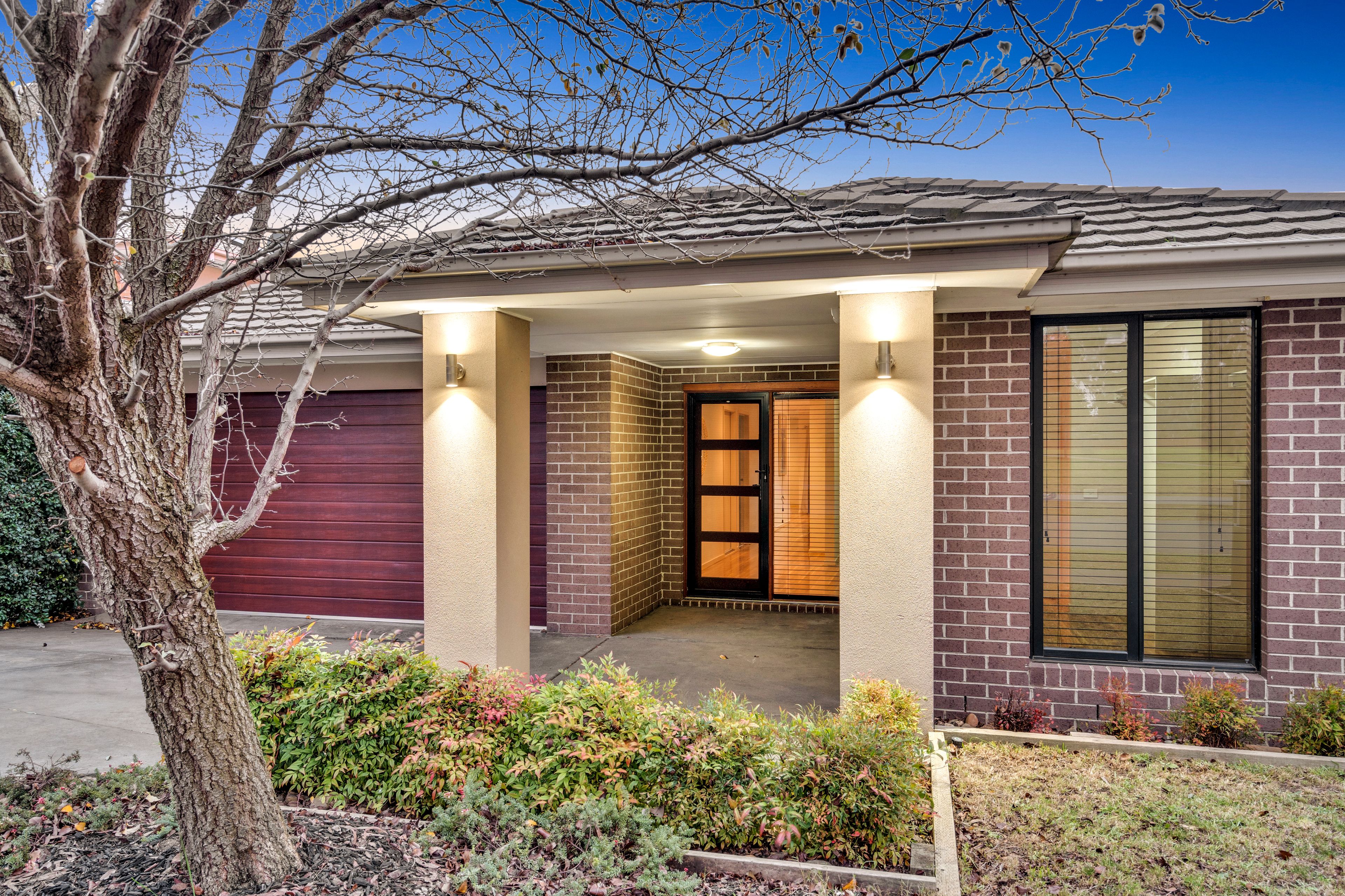 81 Charteris Drive, Craigieburn, VIC 3064