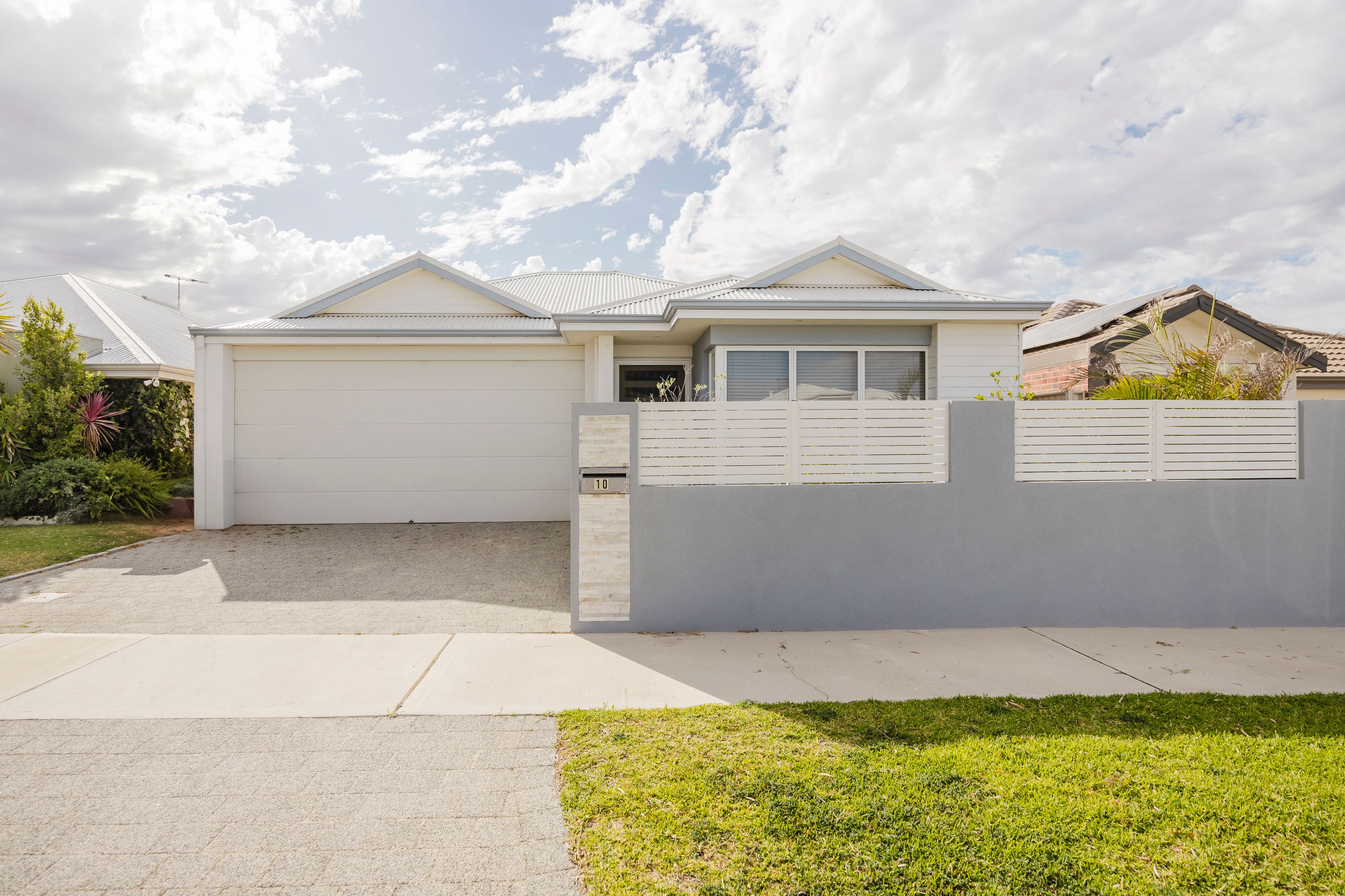 10 Schauss Road, Eglinton WA 6034